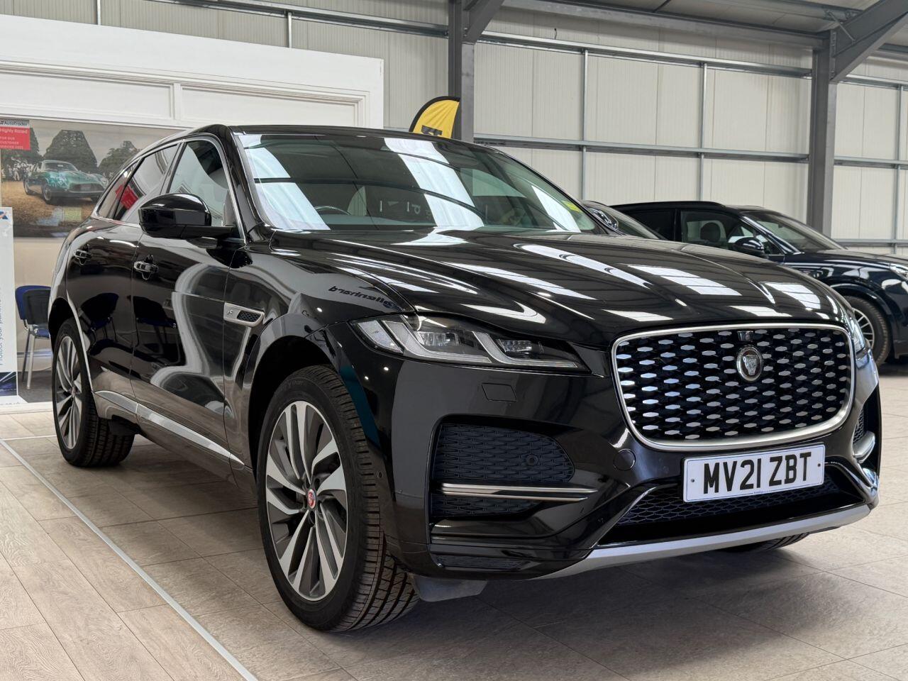 Jaguar F-Pace view 13