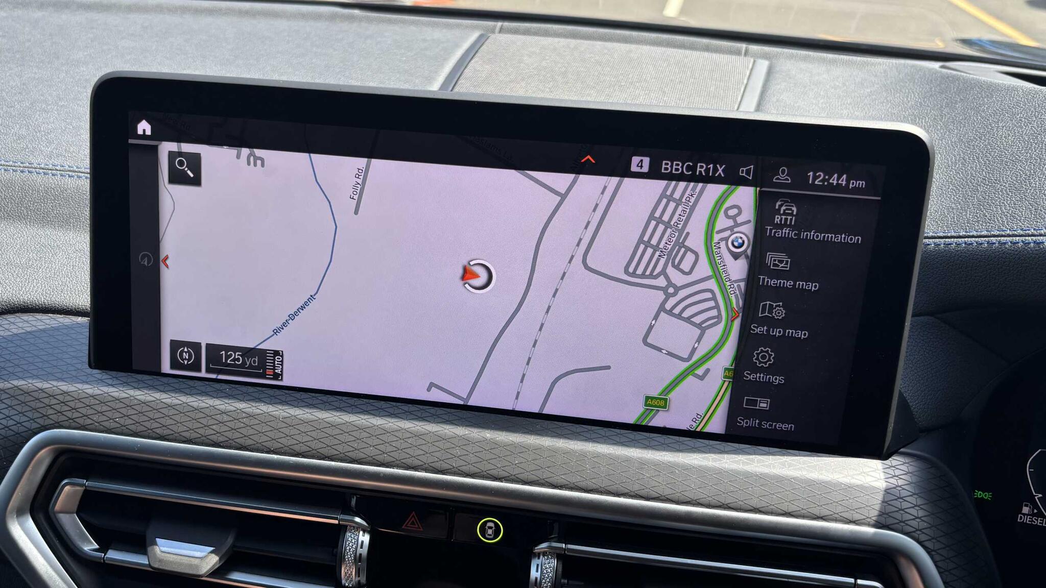 BMW X4 view 35