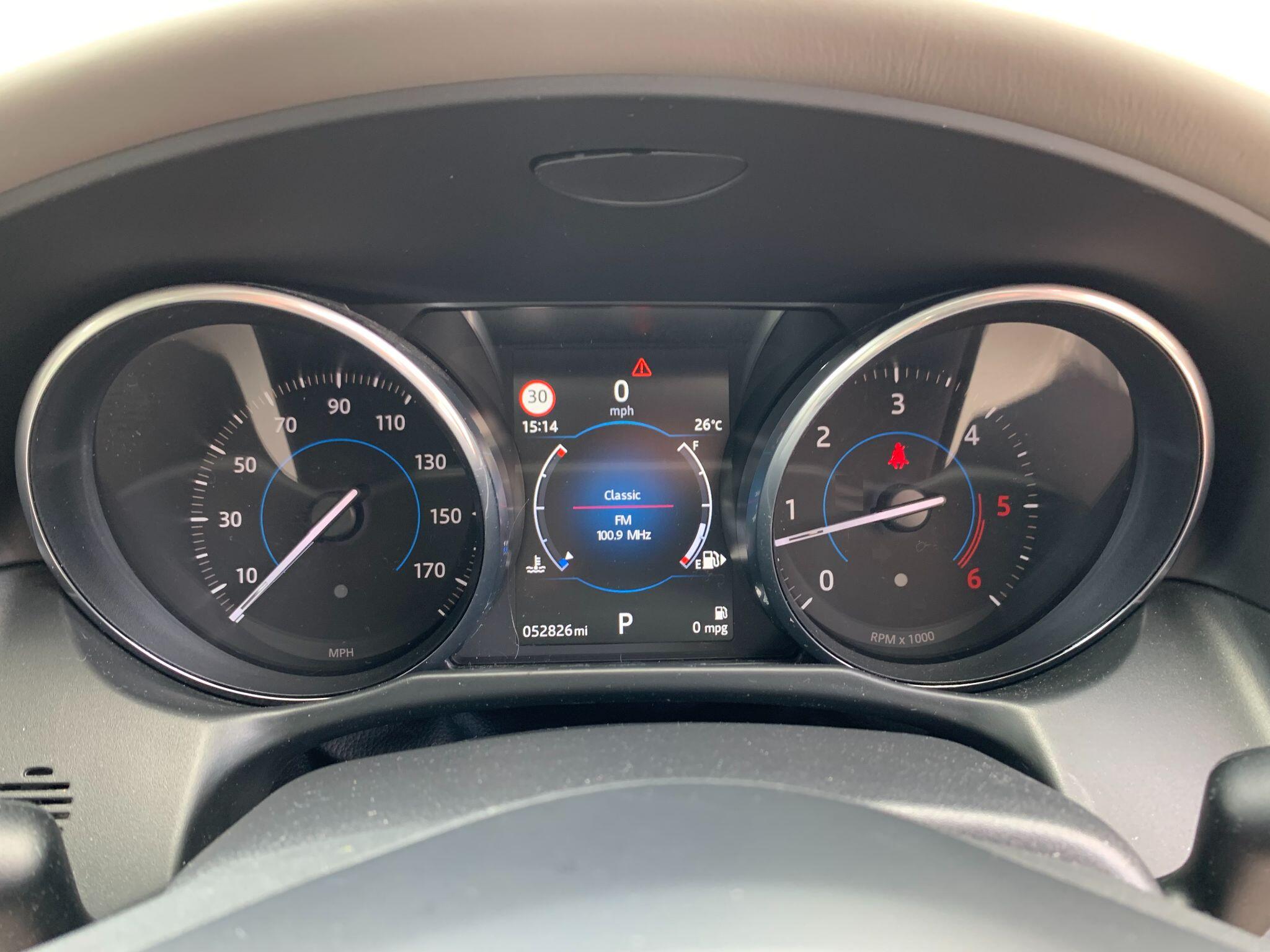Jaguar XF view 46