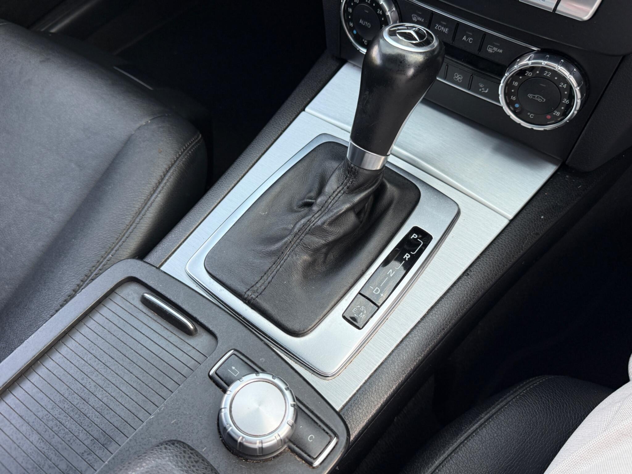 Mercedes-Benz C Class - Image 30