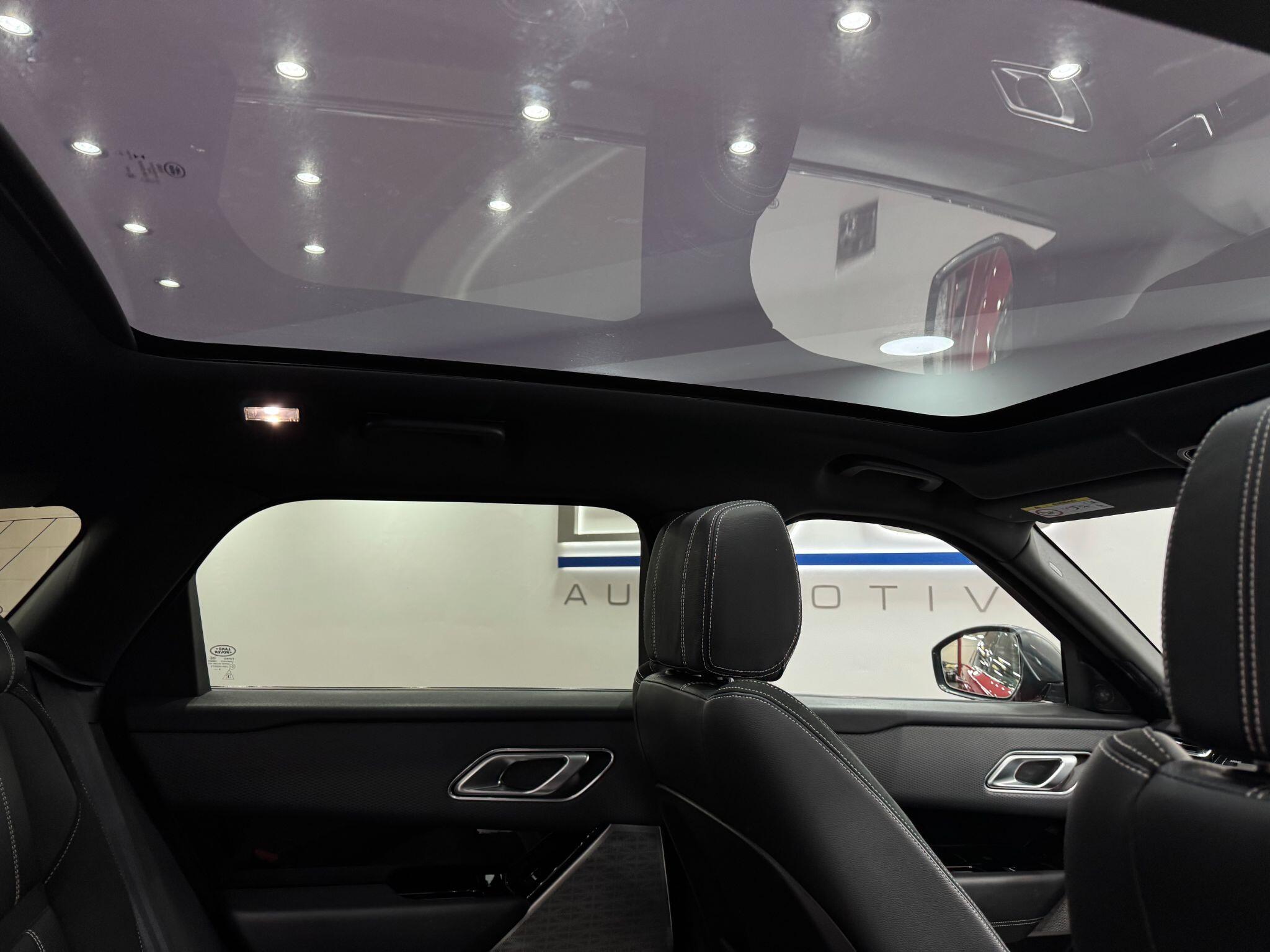 Land Rover Range Rover Velar view 53