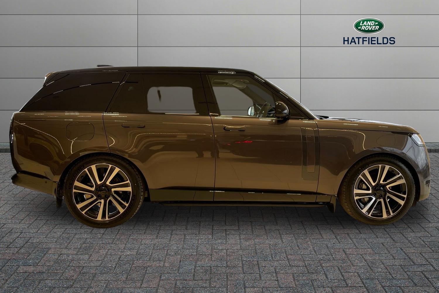 Land Rover Range Rover view 5