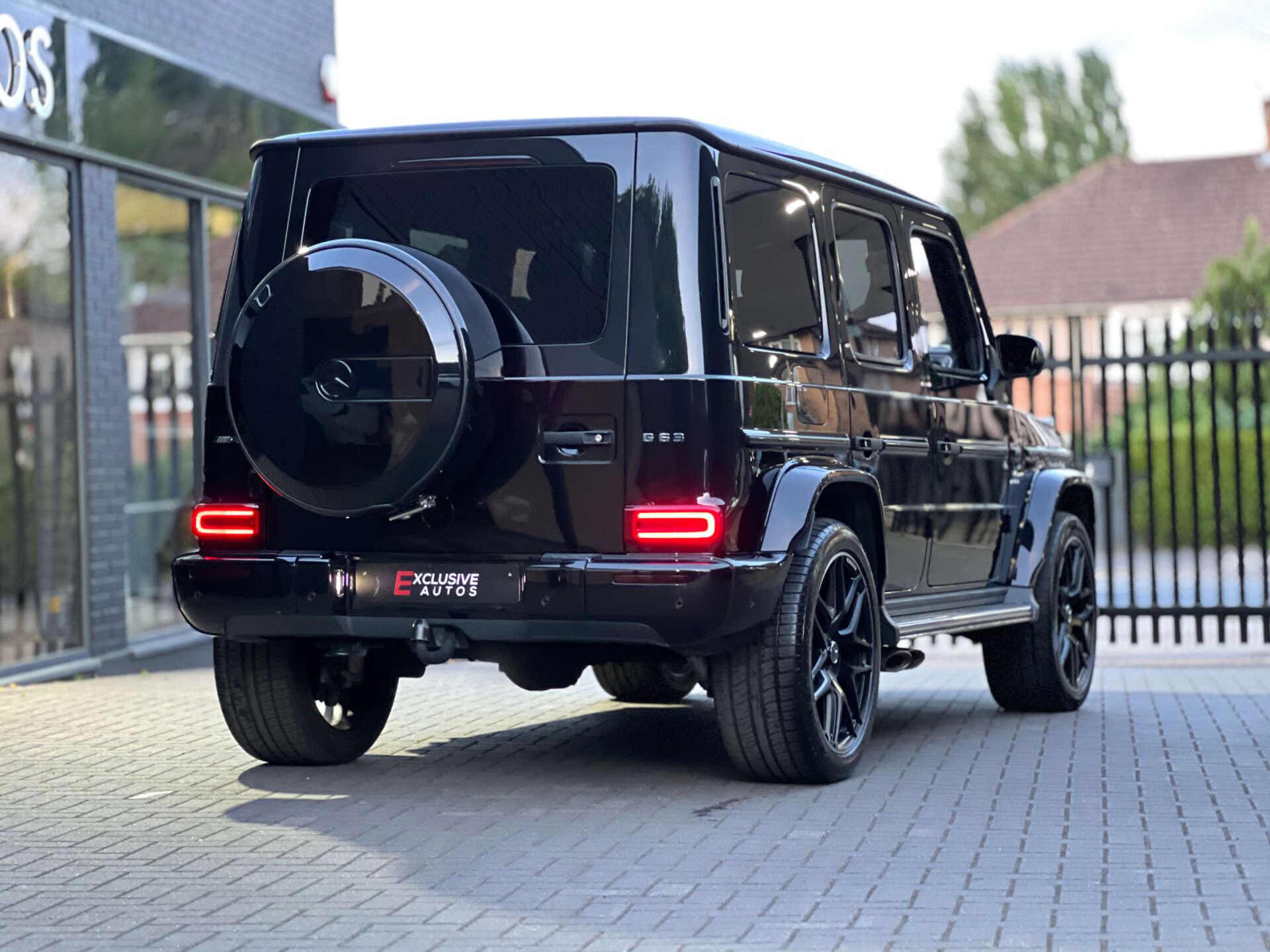 Mercedes-Benz G Class view 24