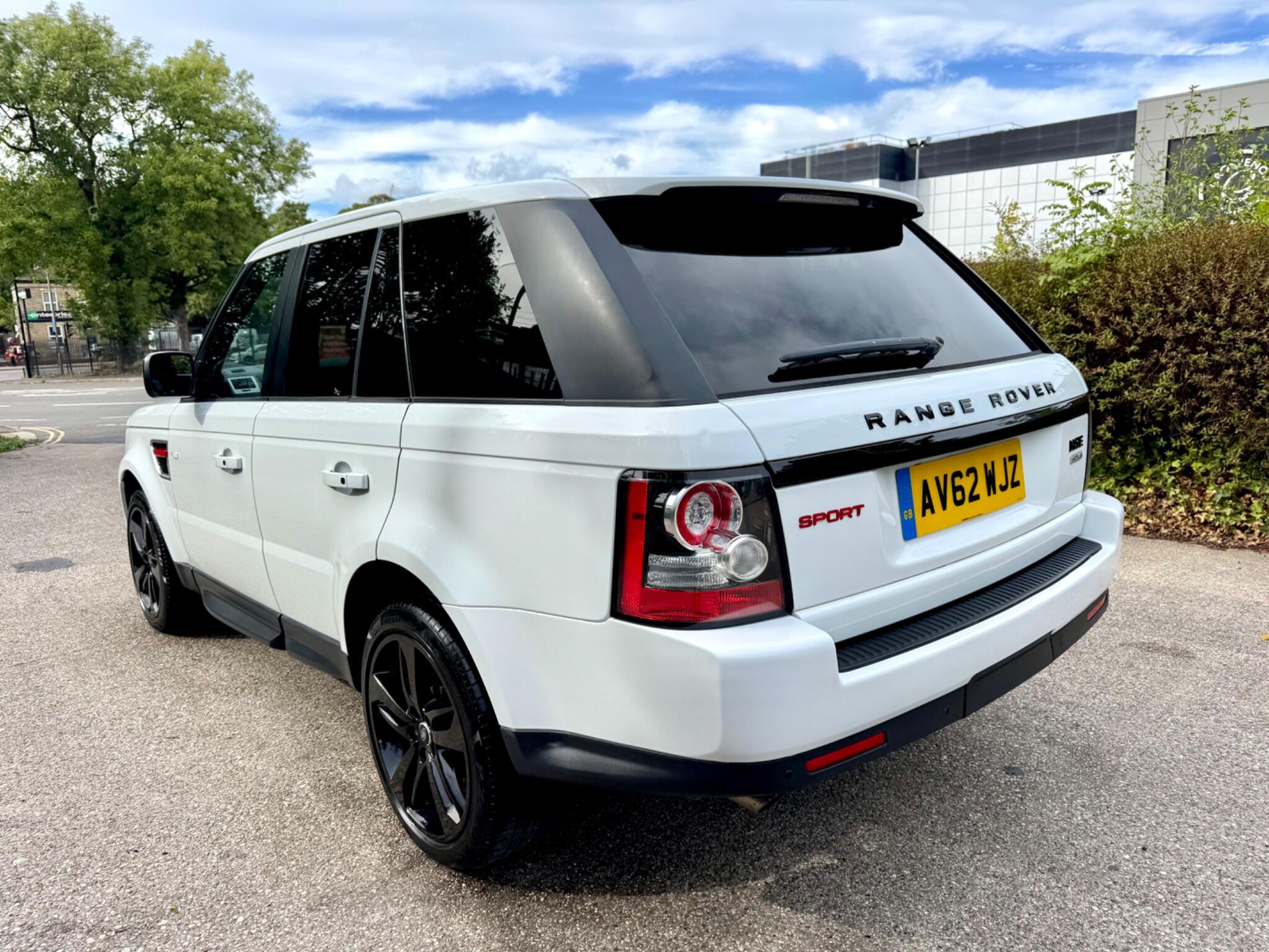 Land Rover Range Rover Sport view 7
