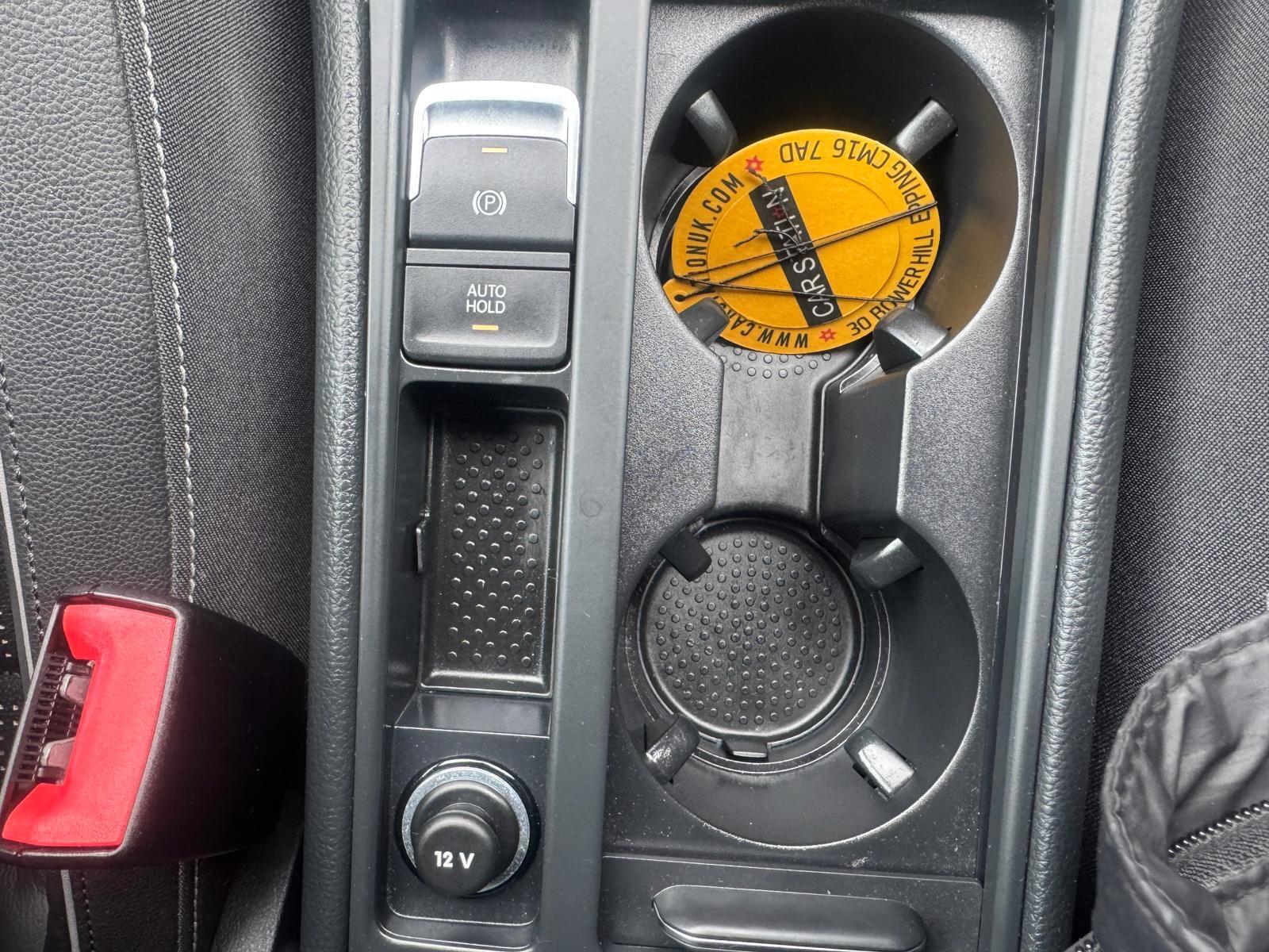 Volkswagen Golf view 28