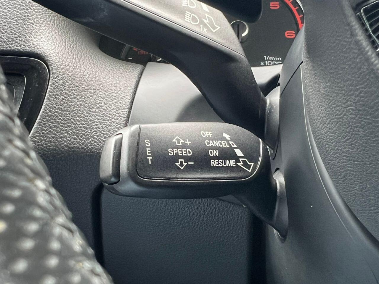 Audi Q5 view 29