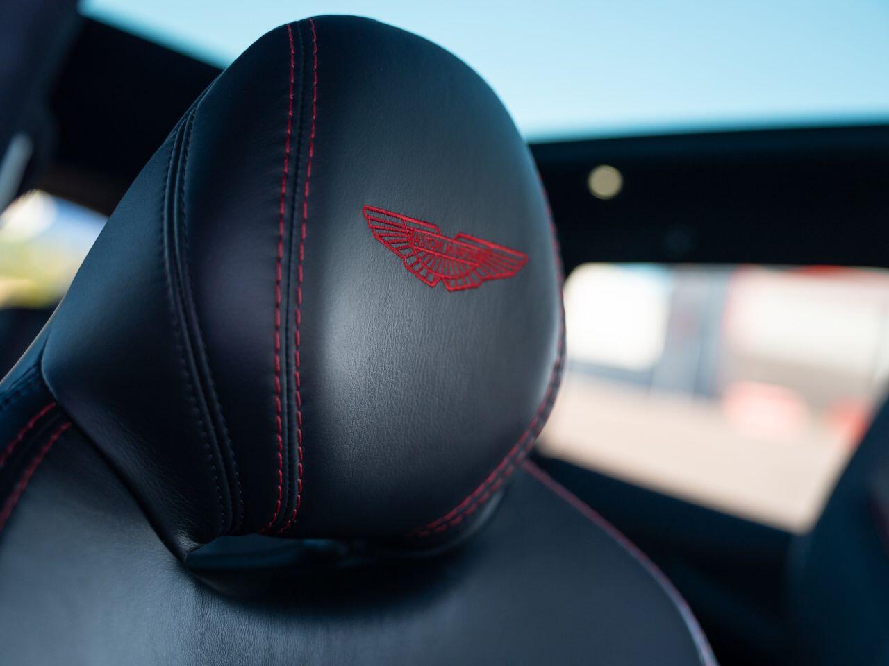 Aston Martin DBX view 16