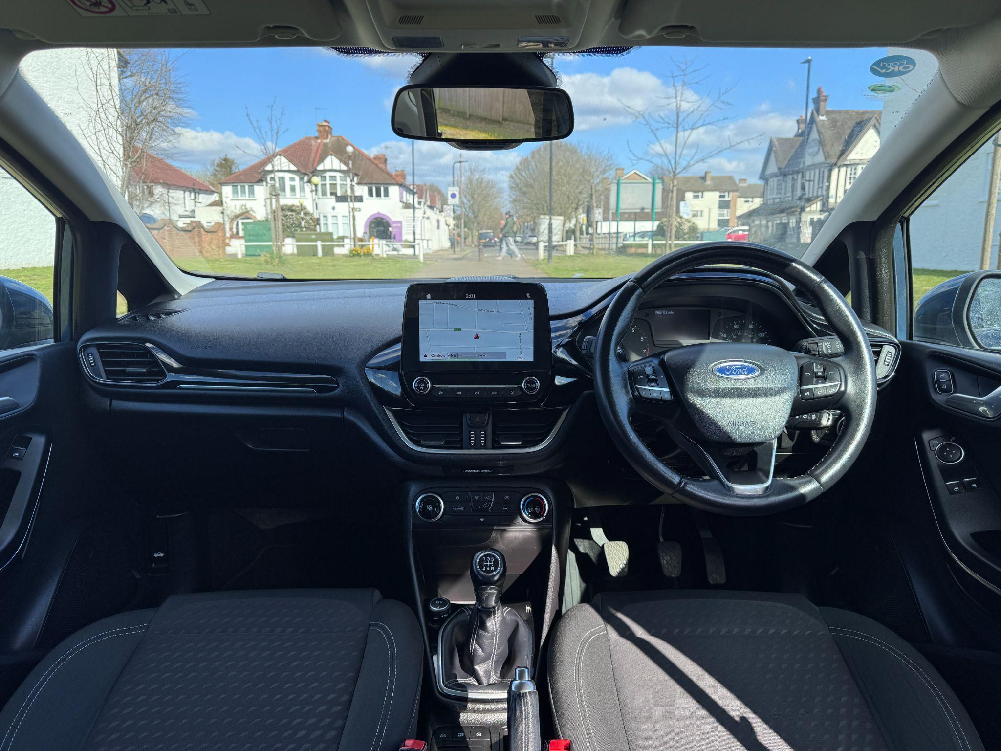 2018 Ford Fiesta image 12
