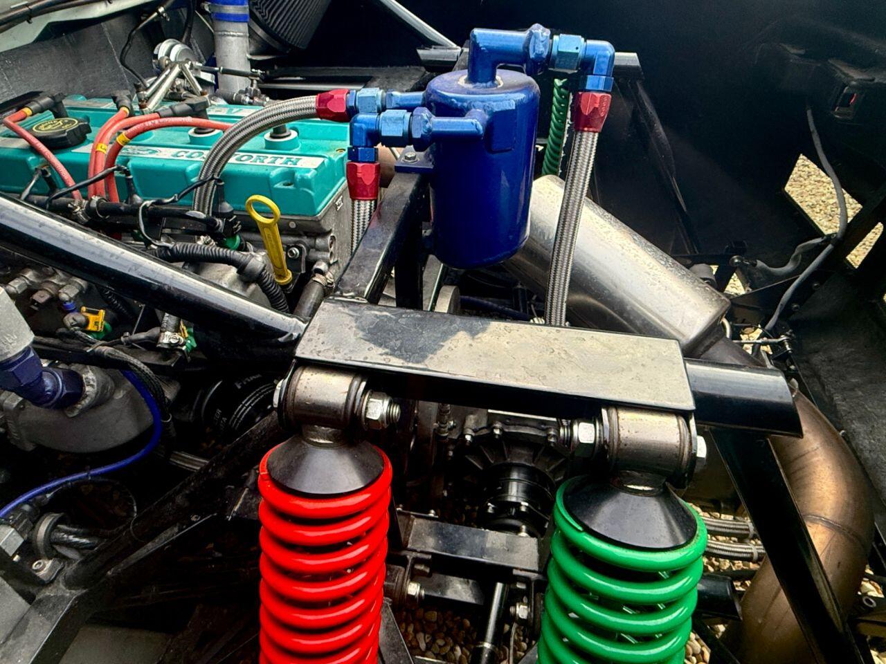 Ford RS200 view 11