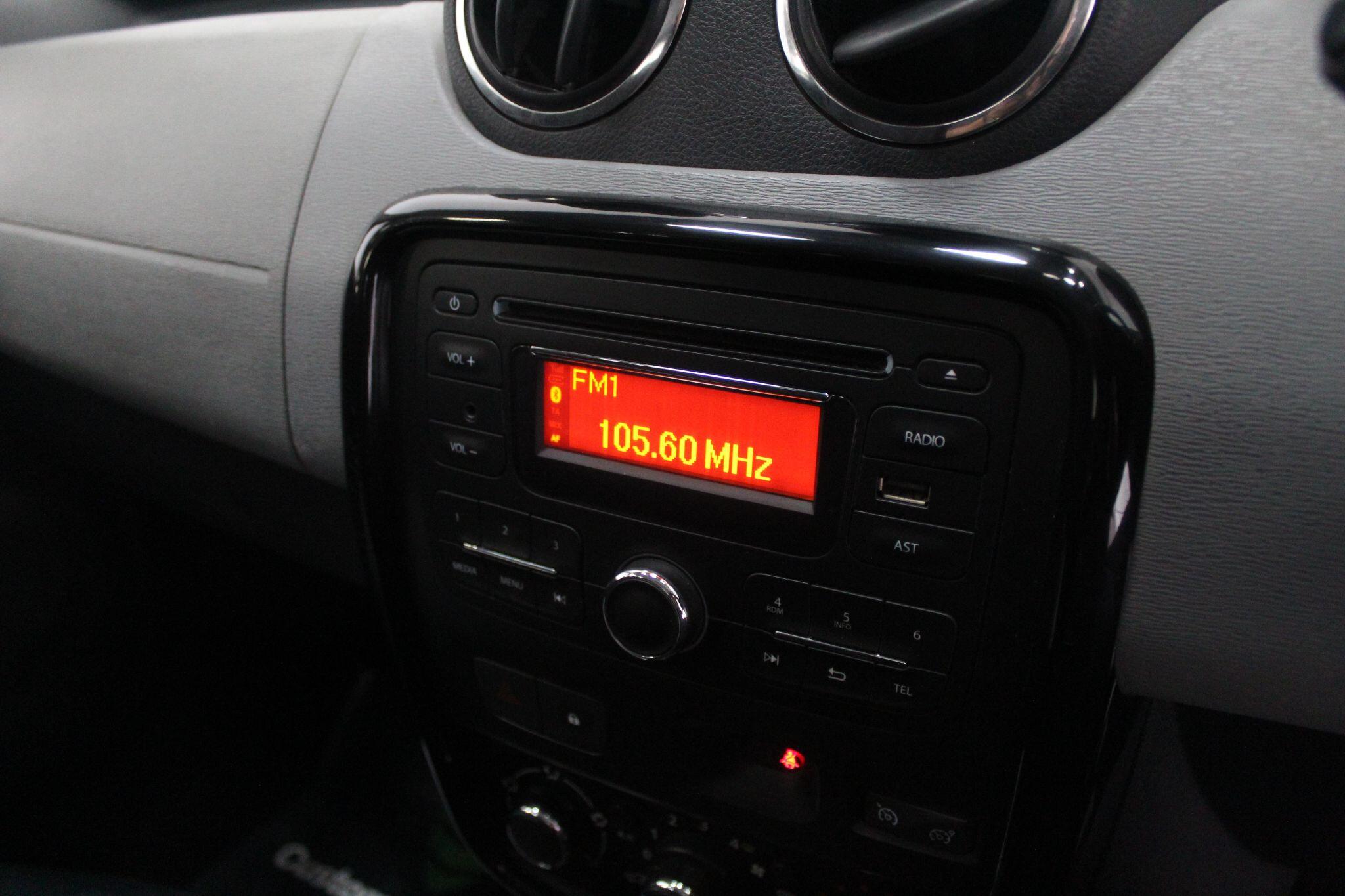 Dacia Duster view 33