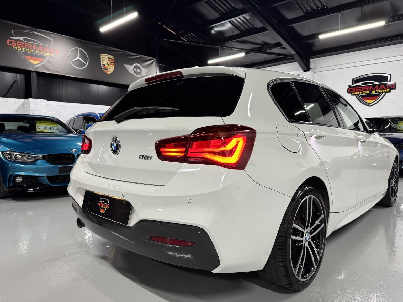 BMW 1 Series view 15