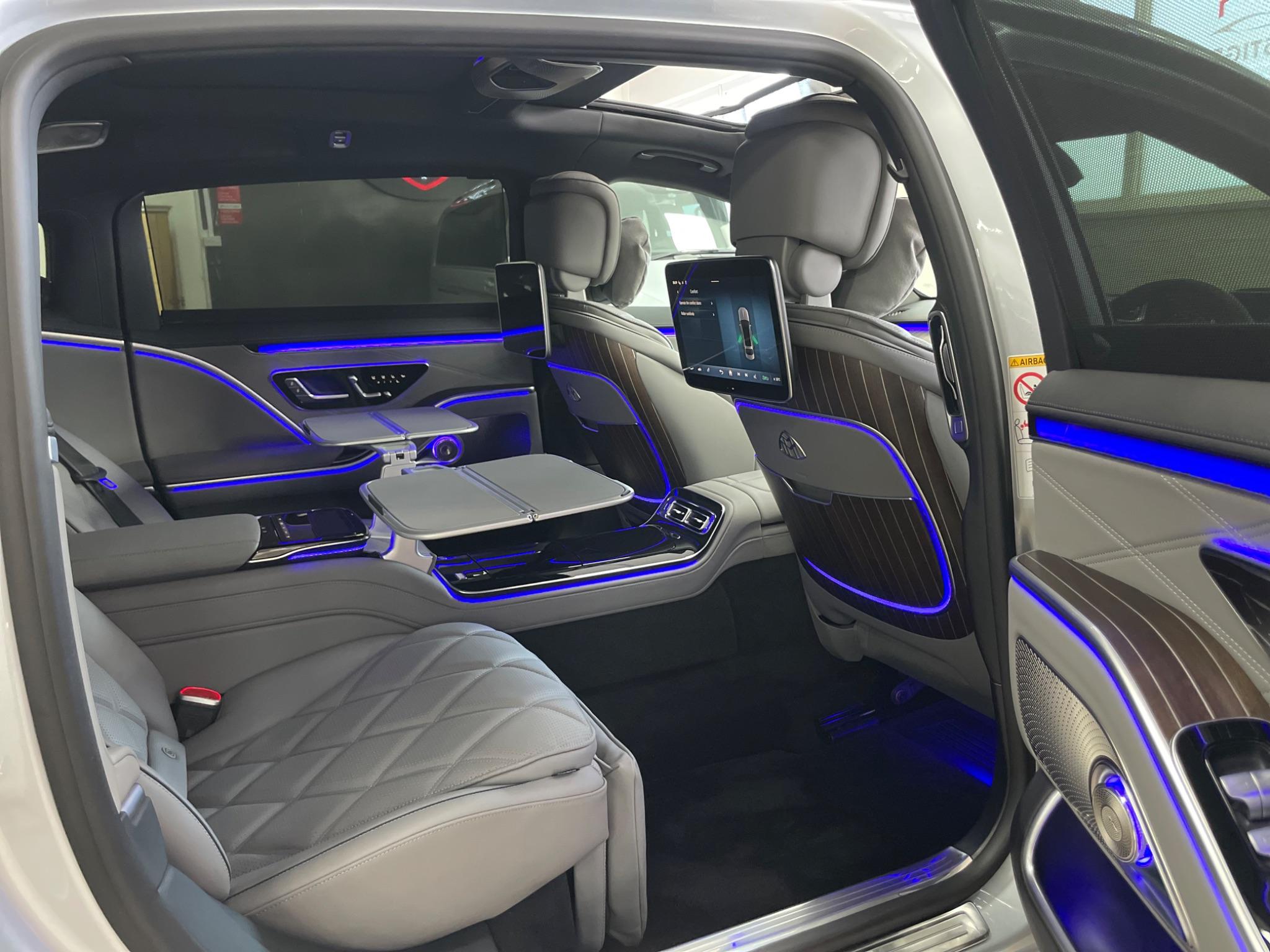 Mercedes-Benz S-Class view 2