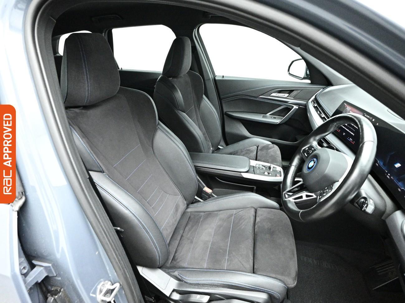 BMW Ix1 view 13