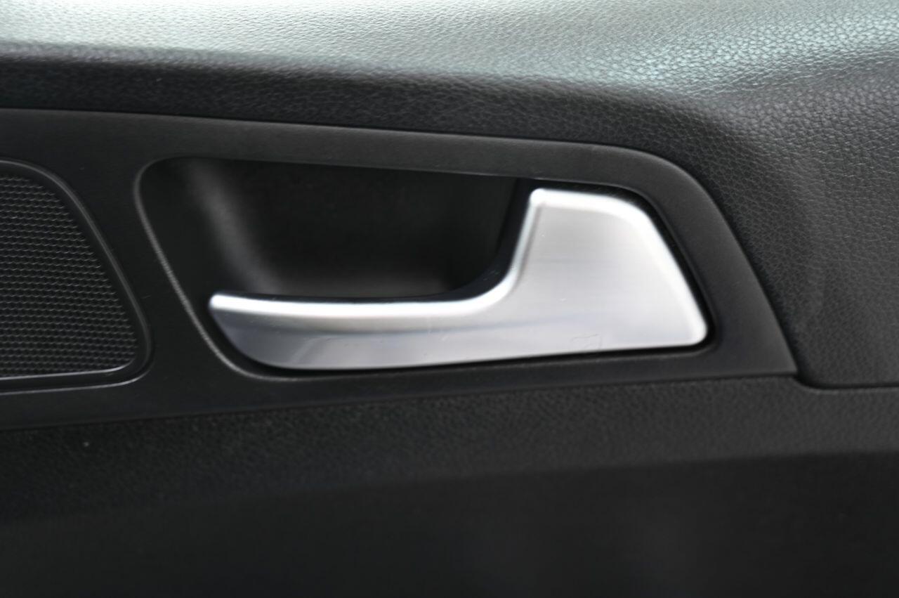 Kia Sportage view 30