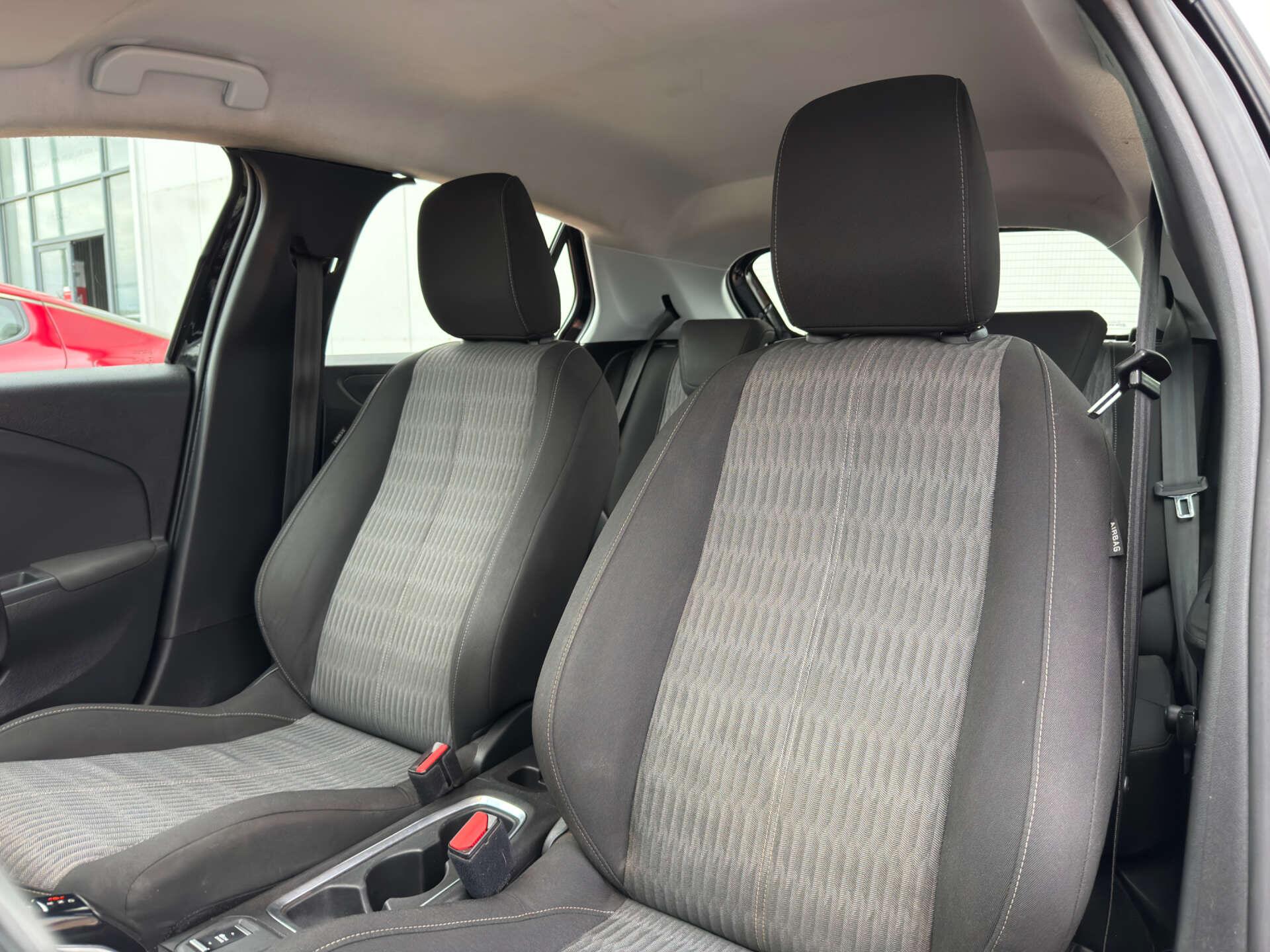 Vauxhall Corsa view 41