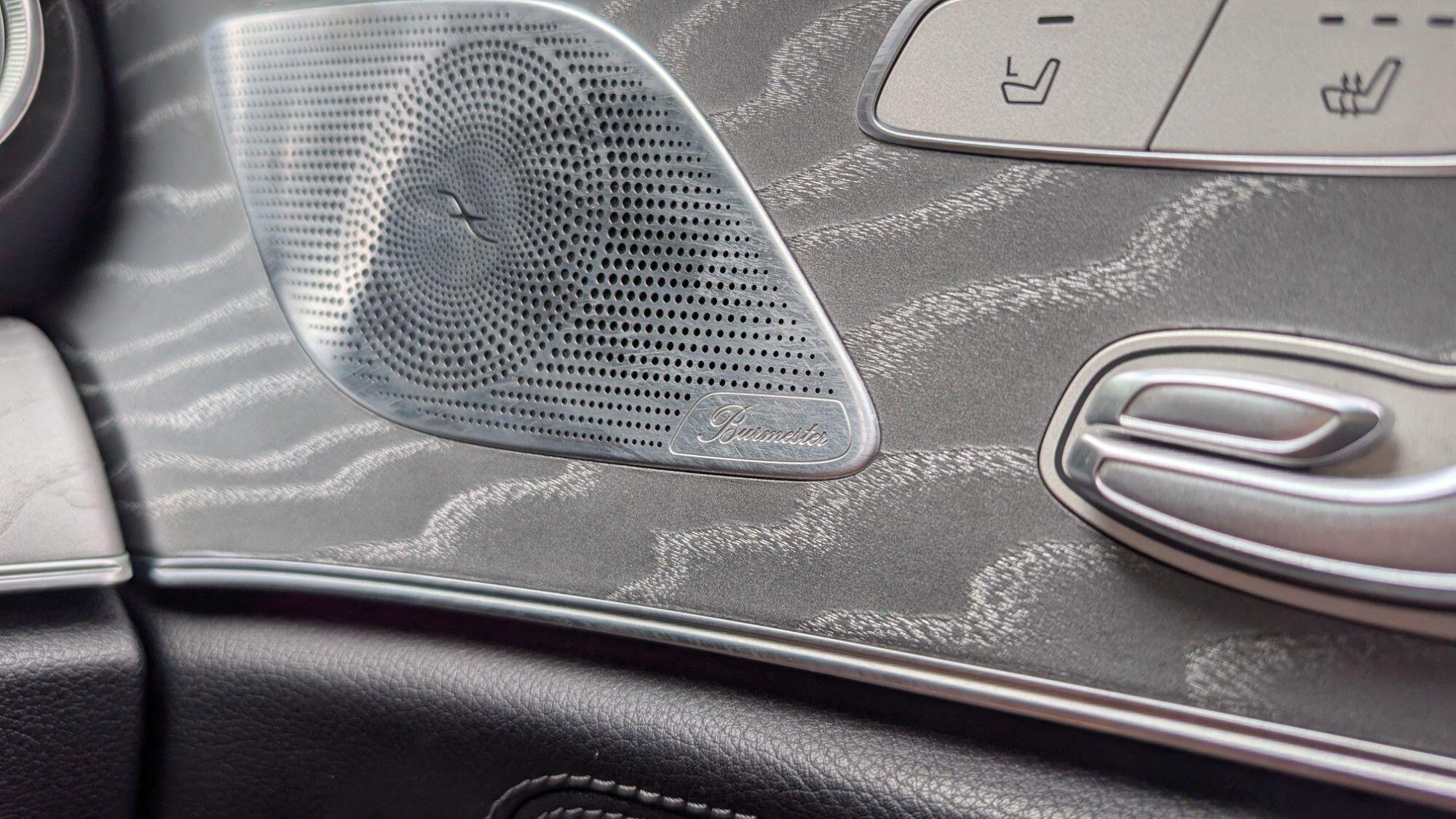 Mercedes-Benz CLS view 16