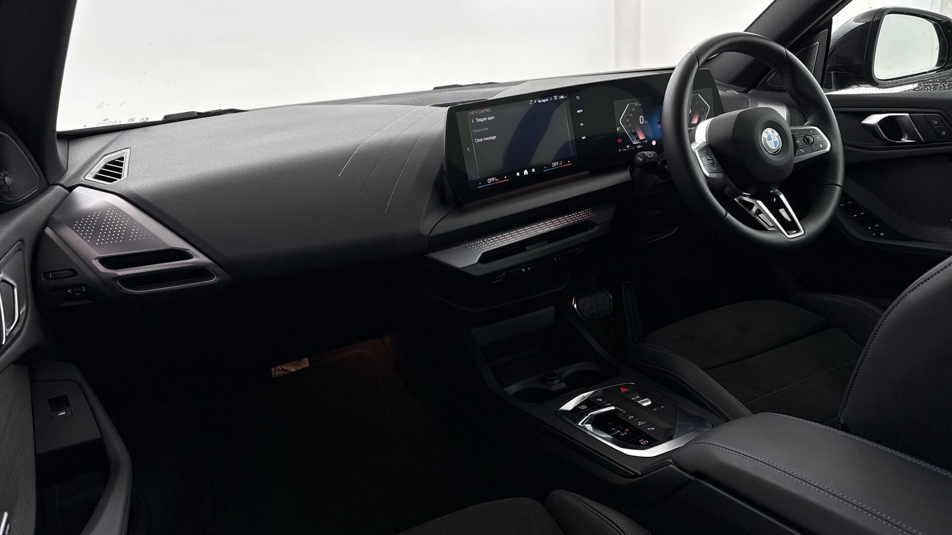 BMW 2 Series view 7