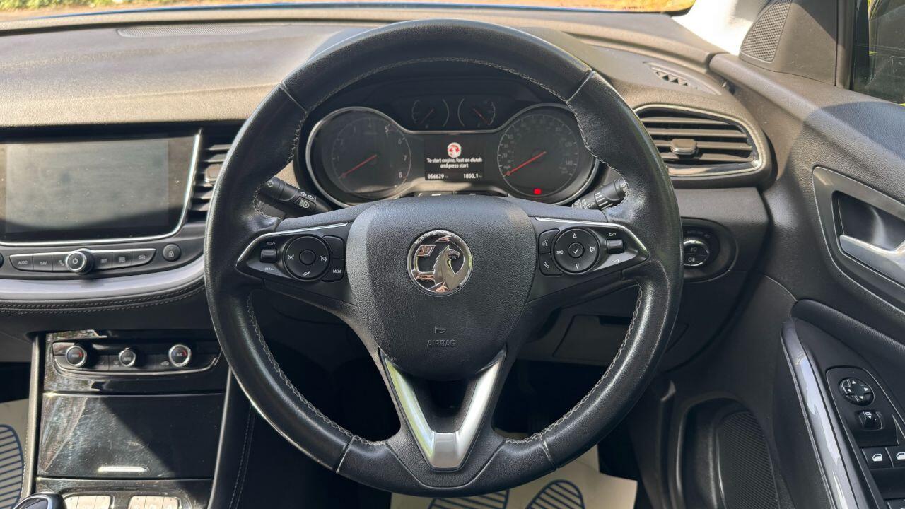 Vauxhall Grandland X view 15