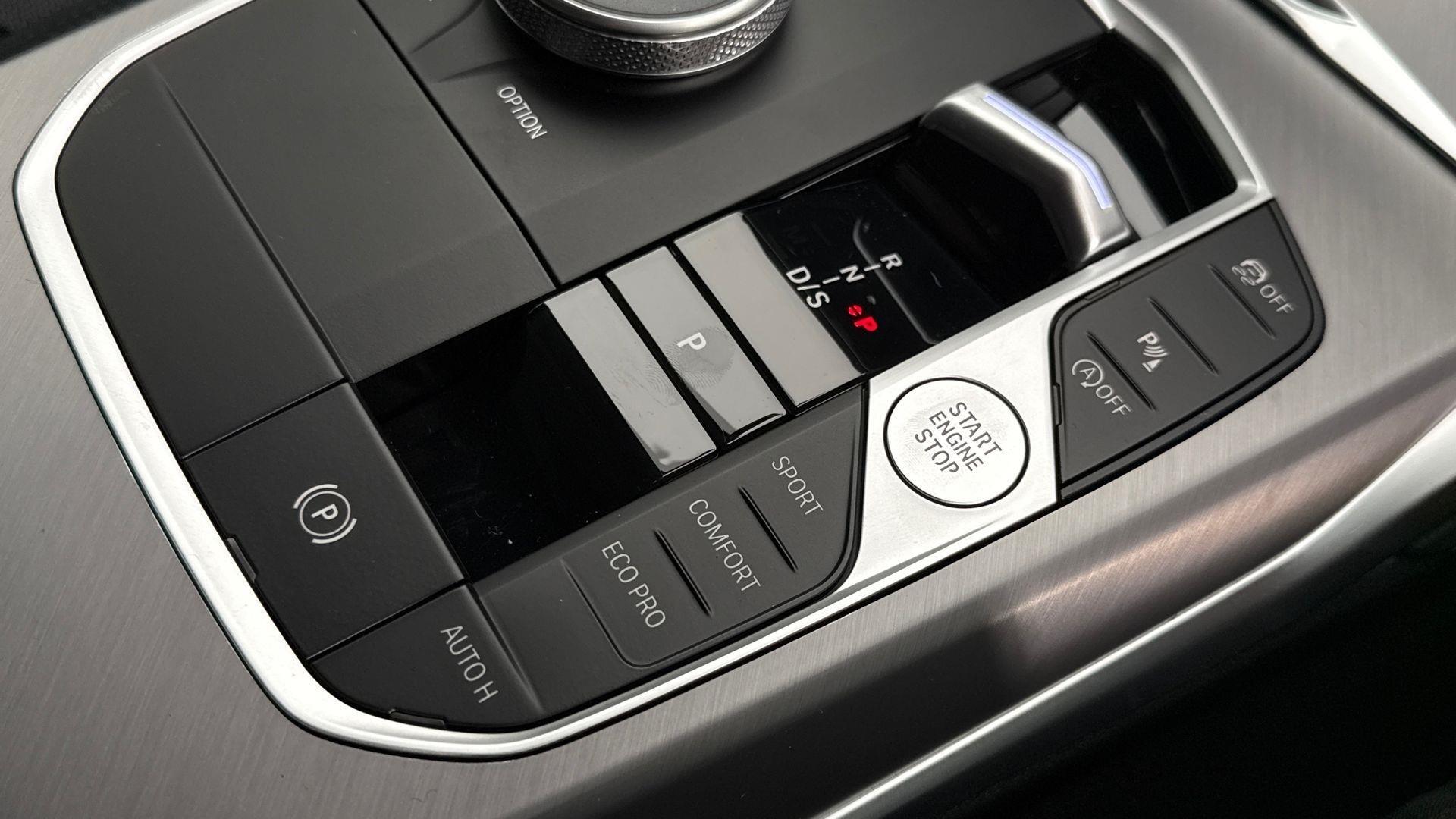 BMW 2 Series view 20