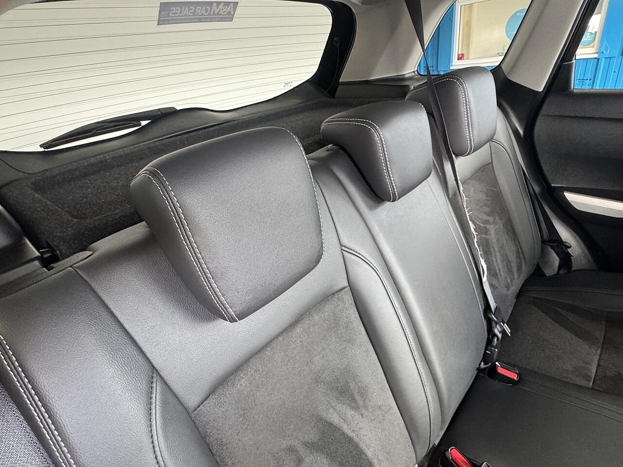 Suzuki Vitara view 13