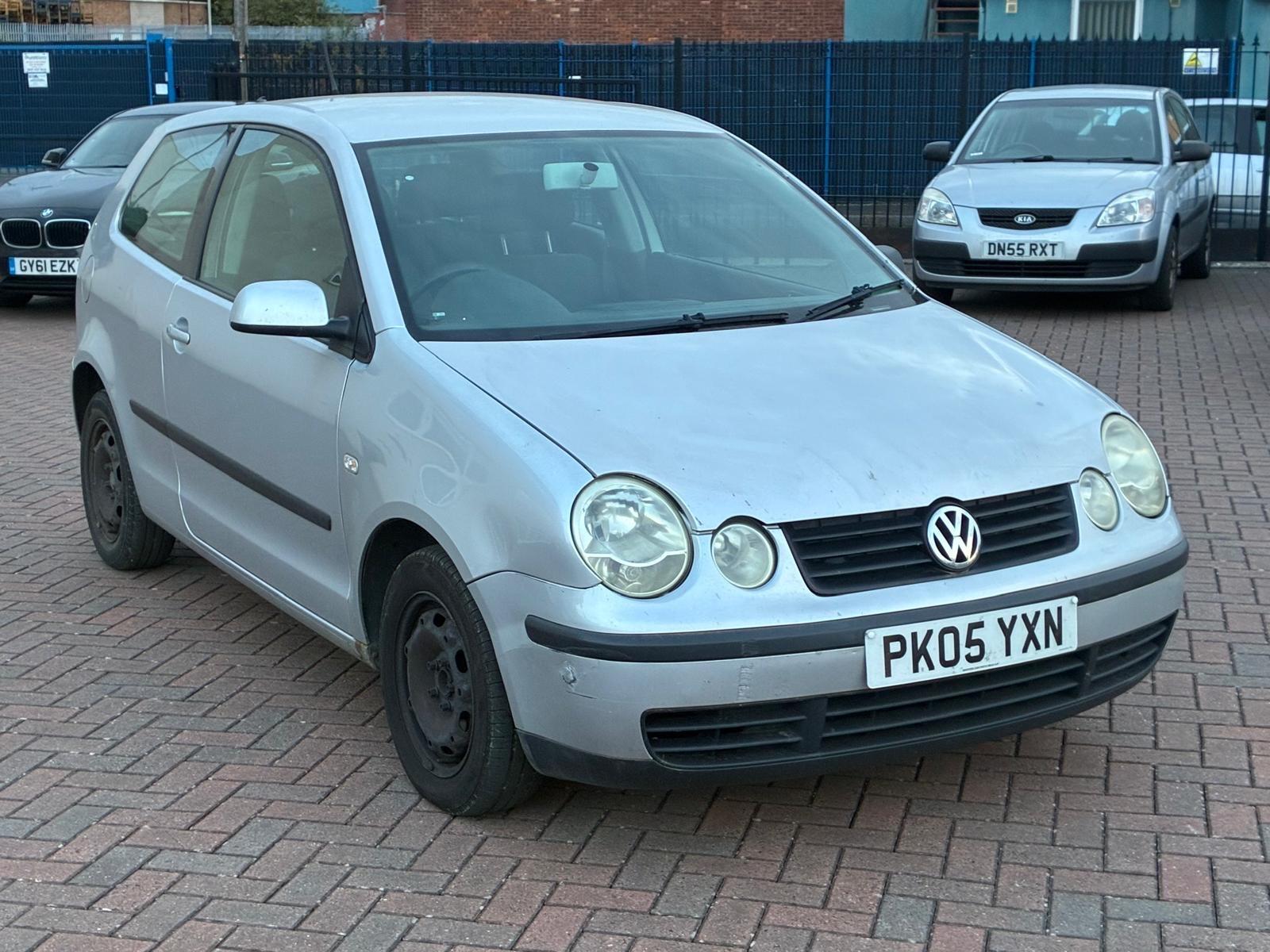 Volkswagen Polo view 3