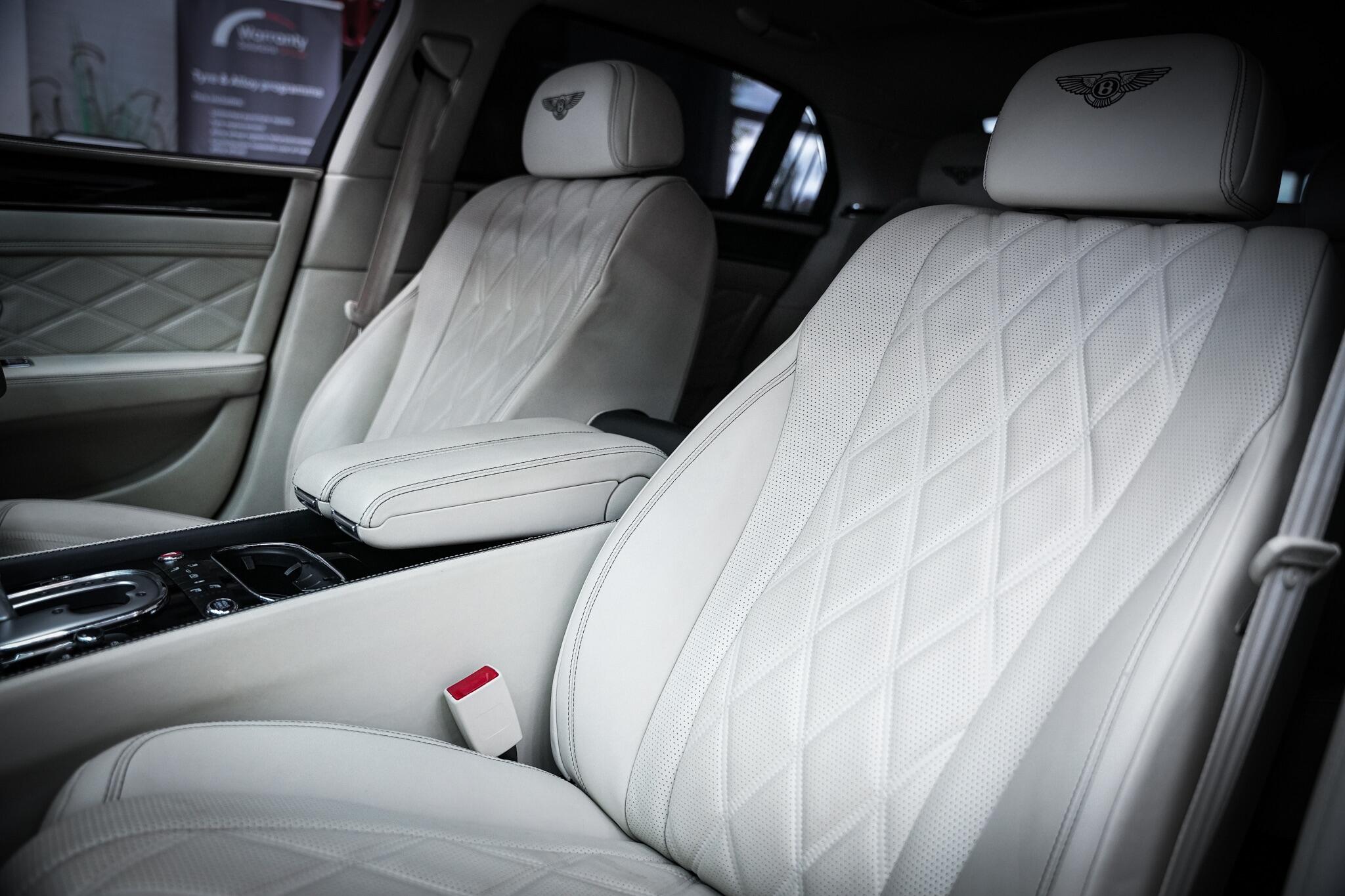 Bentley Flying Spur view 24