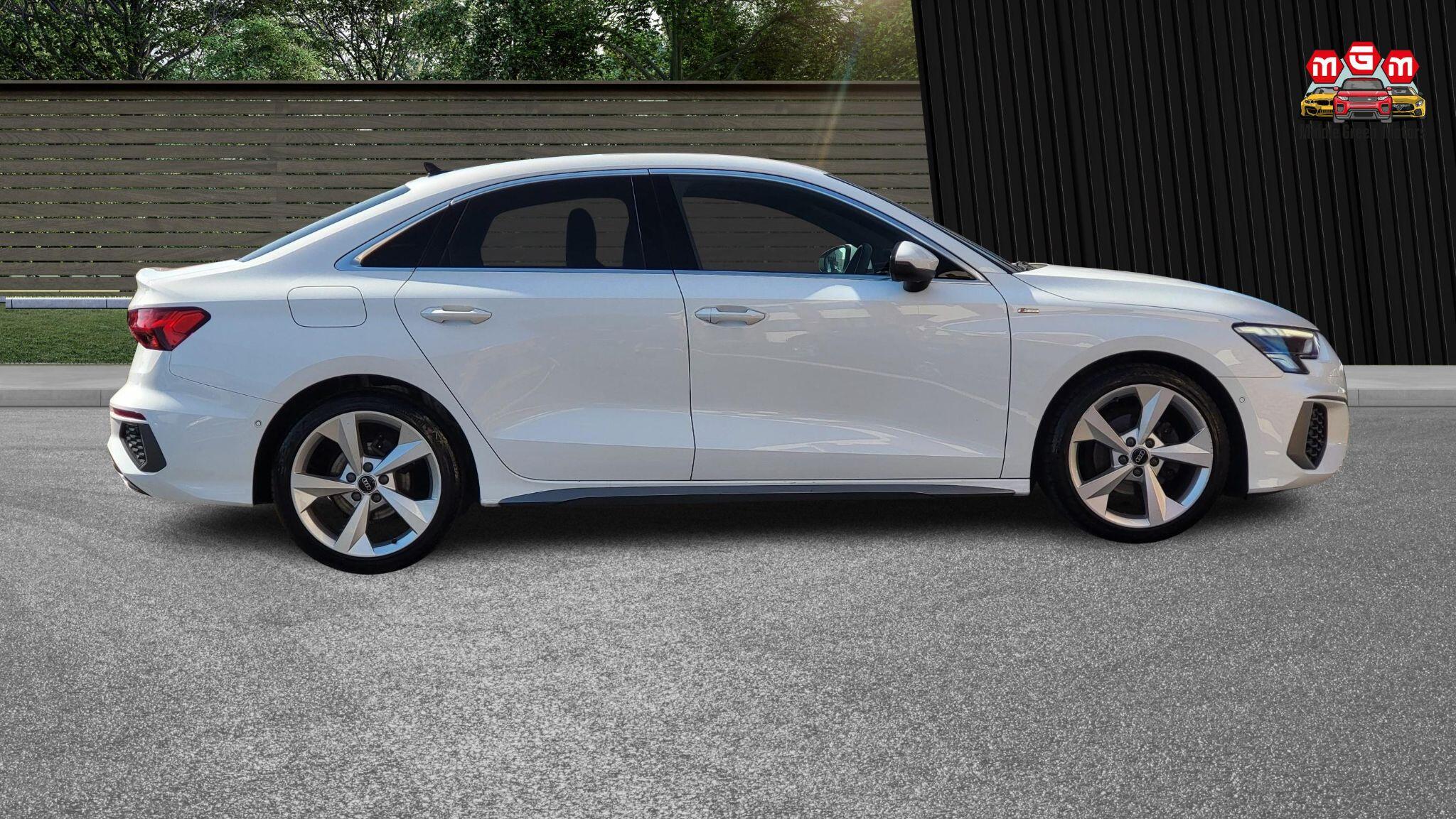 Audi A3 view 9