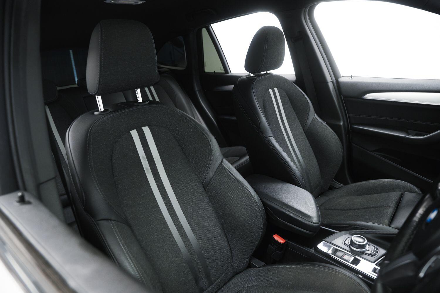 BMW X1 view 11