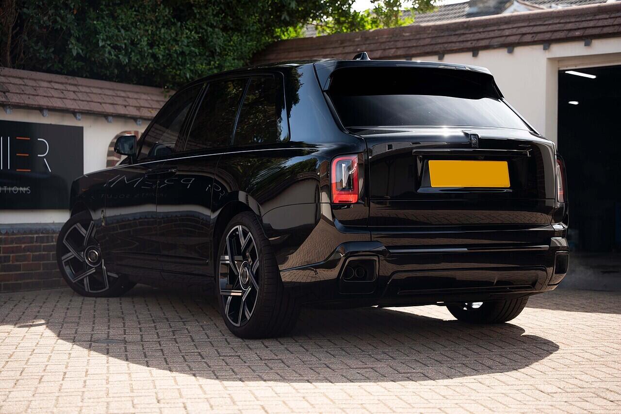 Rolls-Royce Cullinan view 4
