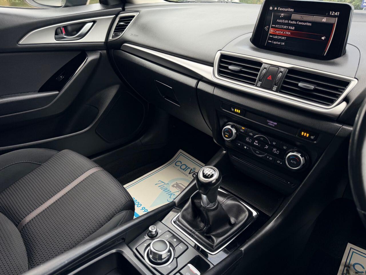Mazda Mazda3 view 33