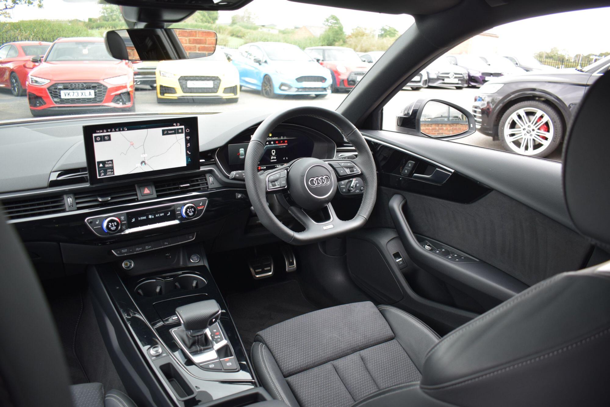 Audi A4 view 25
