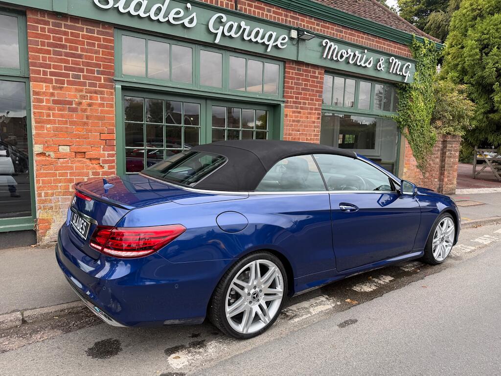 Mercedes-Benz E Class view 10