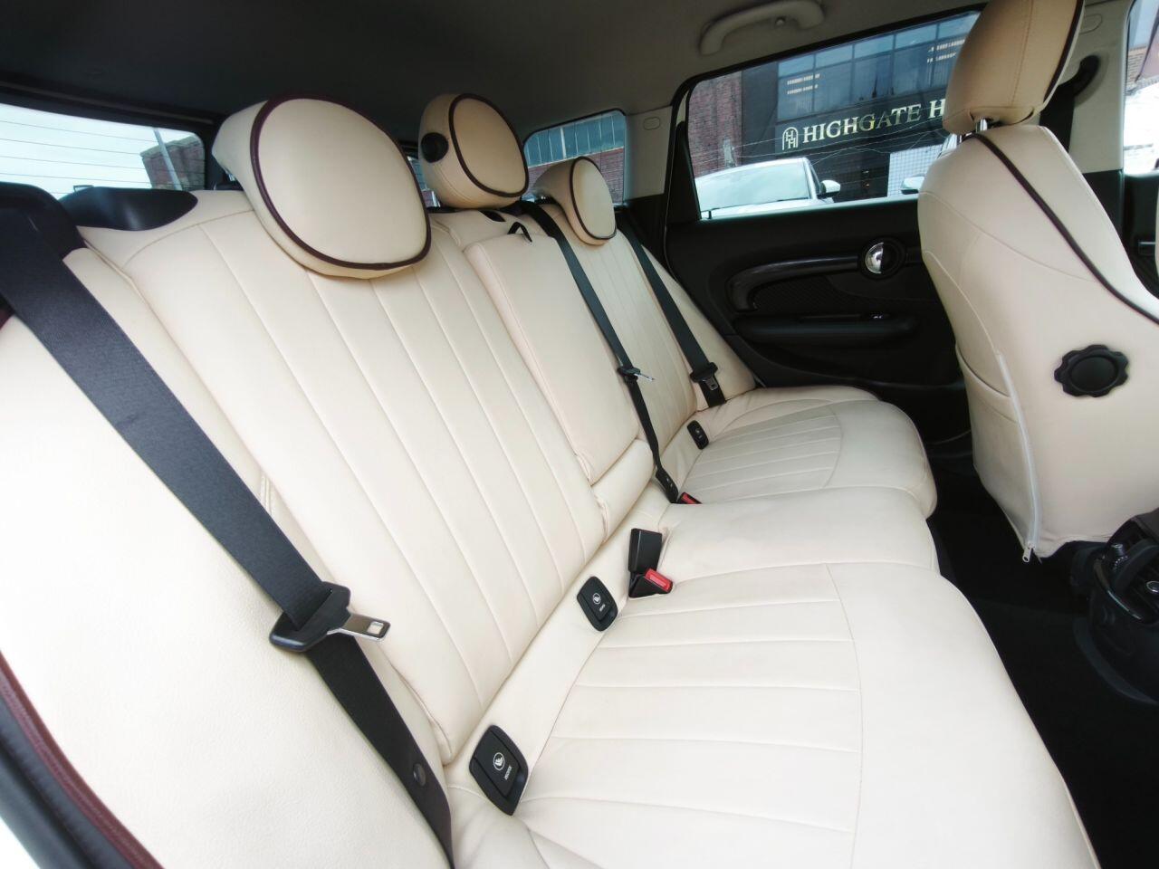 Mini Clubman view 15