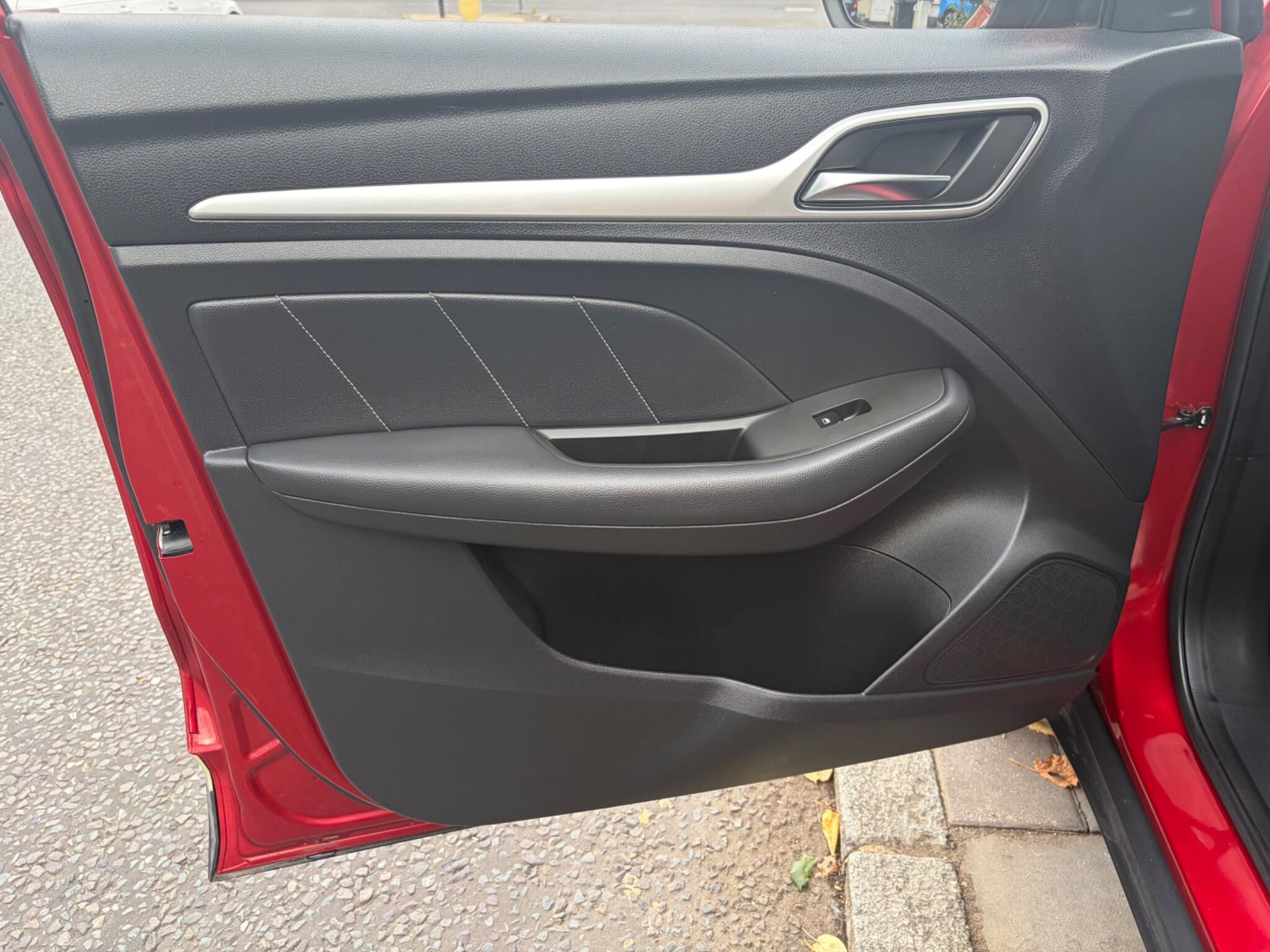 MG ZS view 88