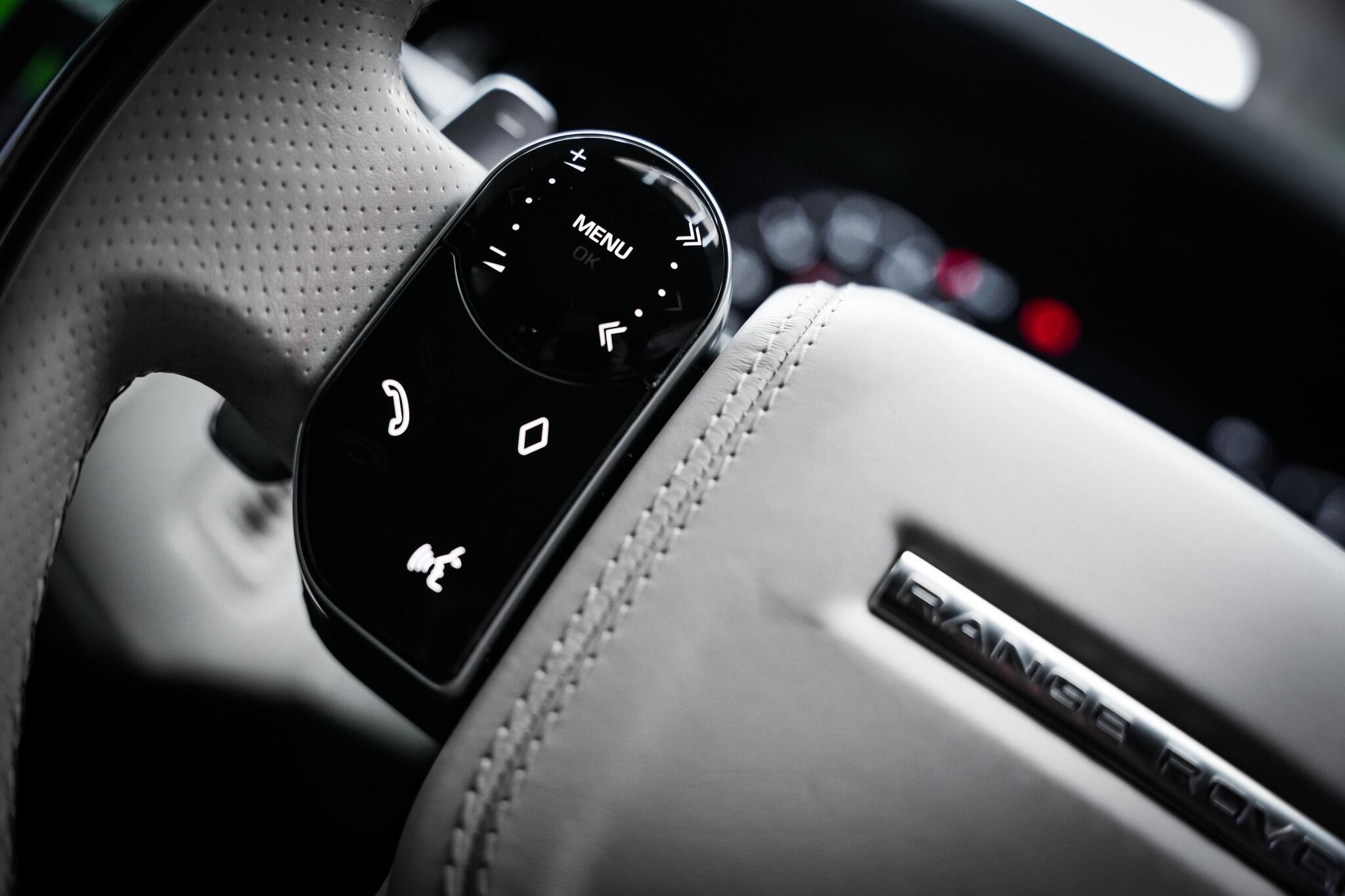 Land Rover Range Rover Velar view 42