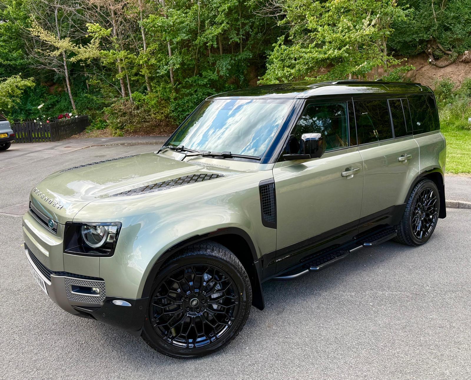 Land Rover Defender view 99