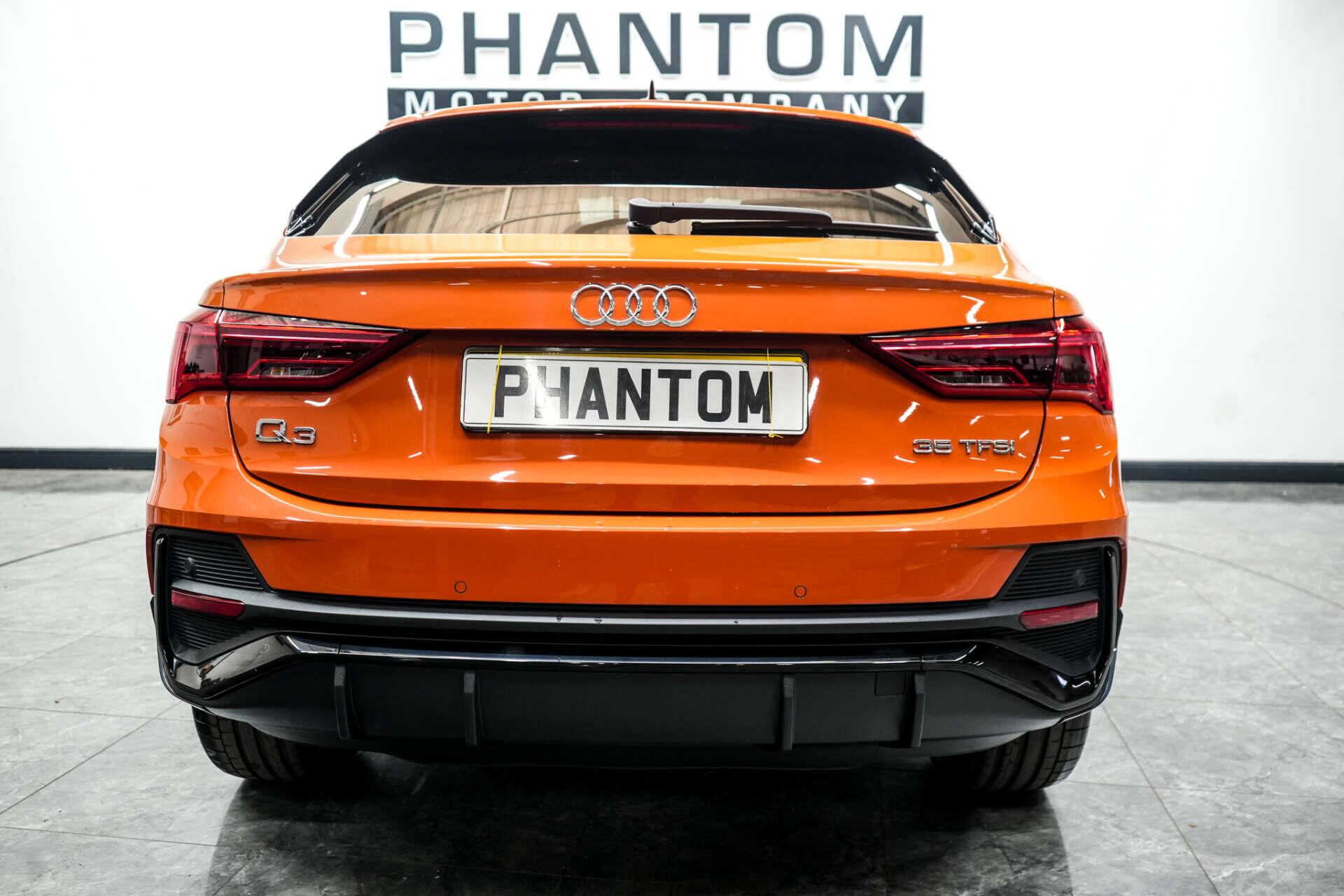 Audi Q3 view 10