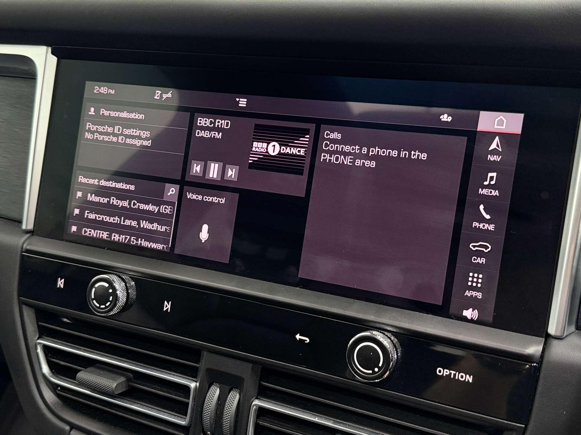 Porsche Macan view 58