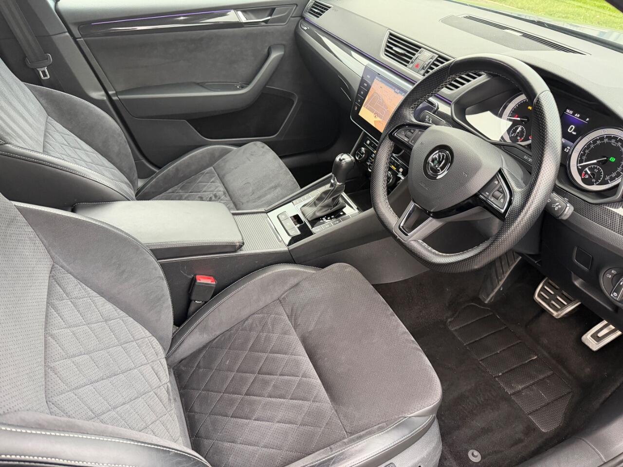 Skoda Superb view 18