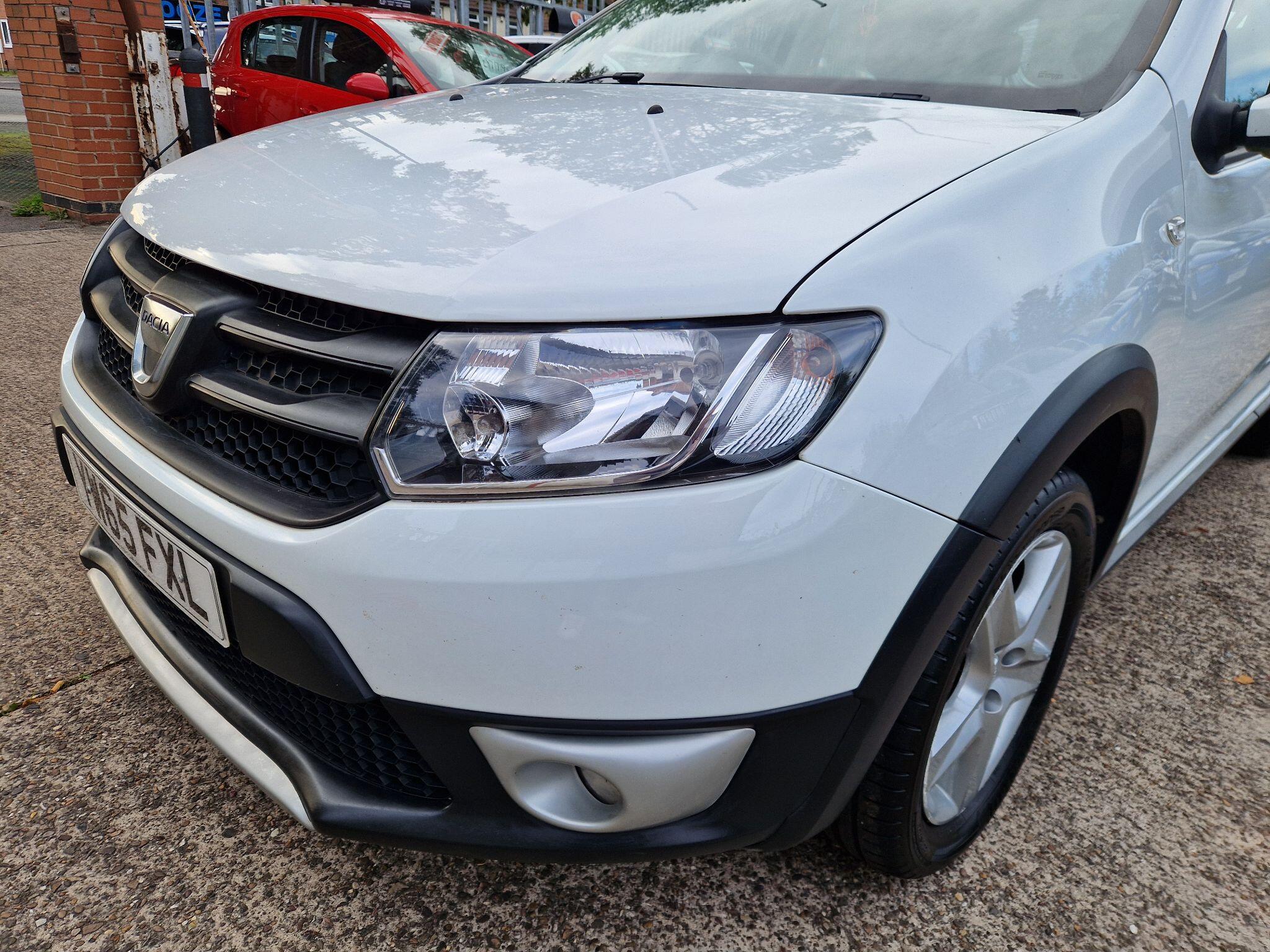 Dacia Sandero view 11