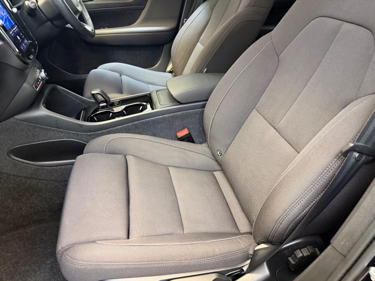 Volvo C40 view 20