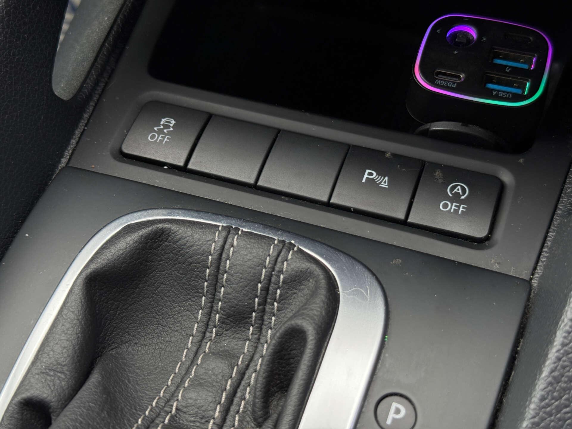 Volkswagen Scirocco view 49