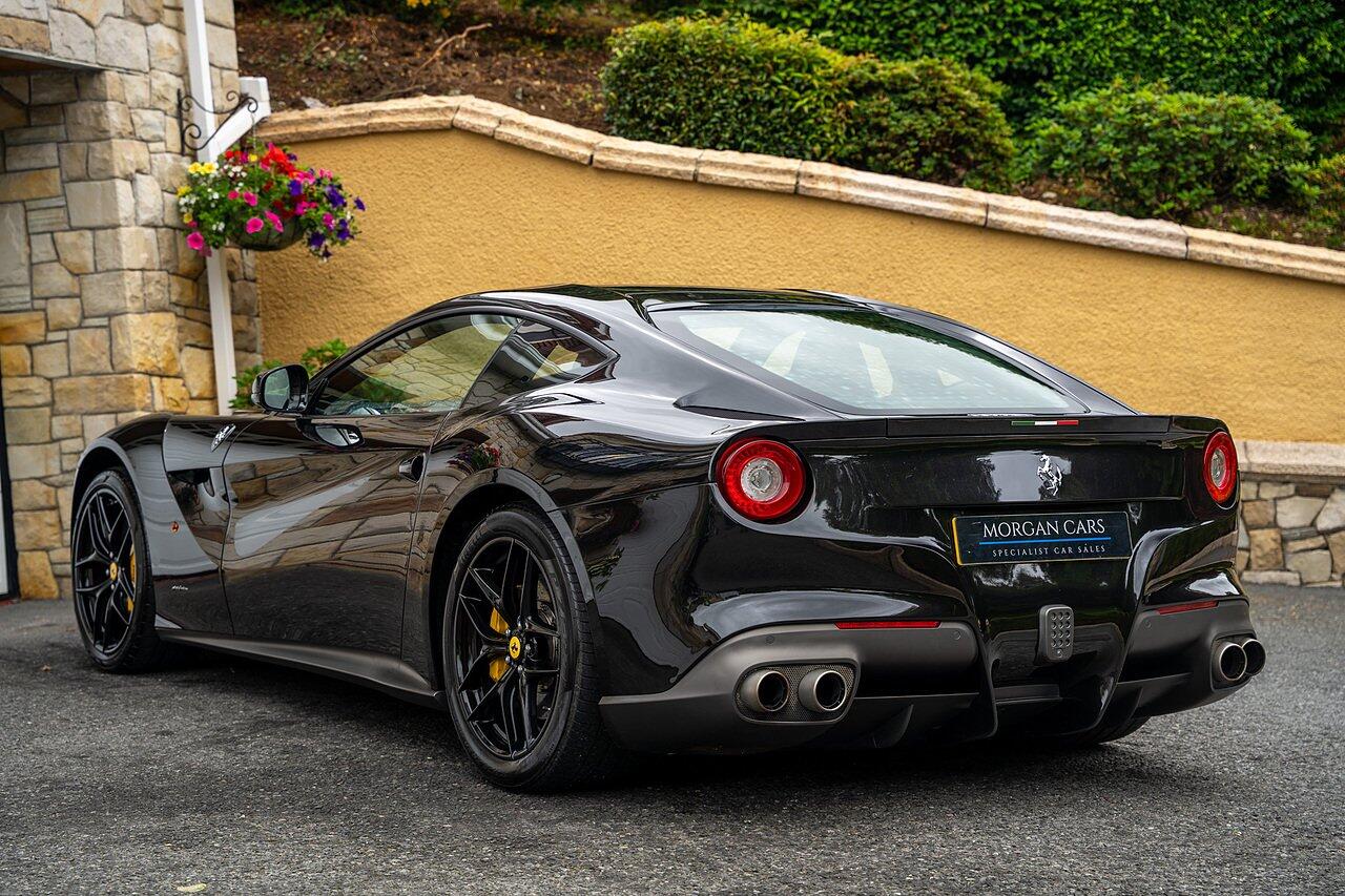 Ferrari F12 view 17