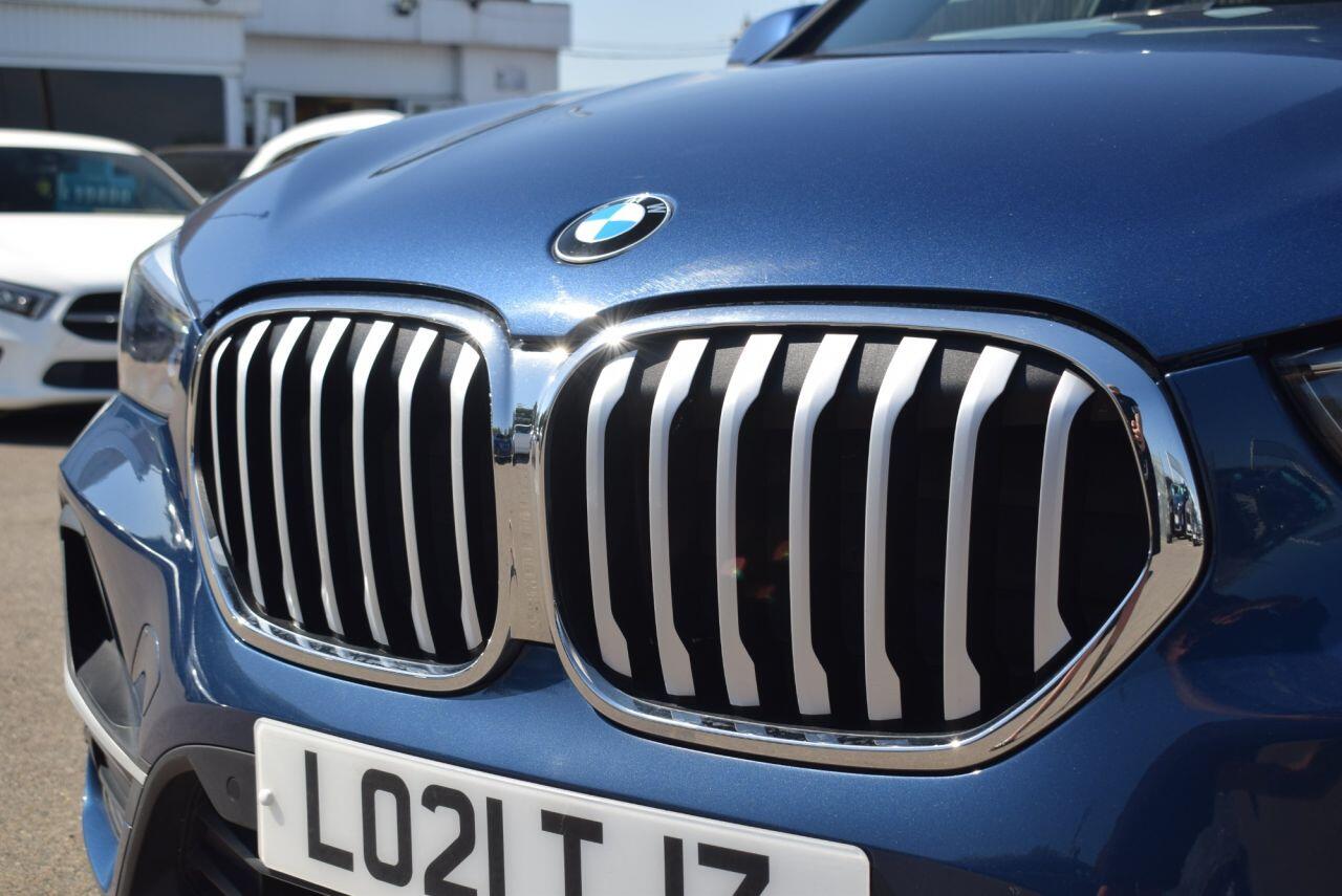 BMW X1 view 6