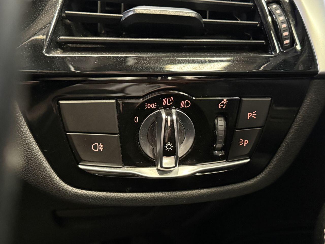 BMW 5 Series view 45