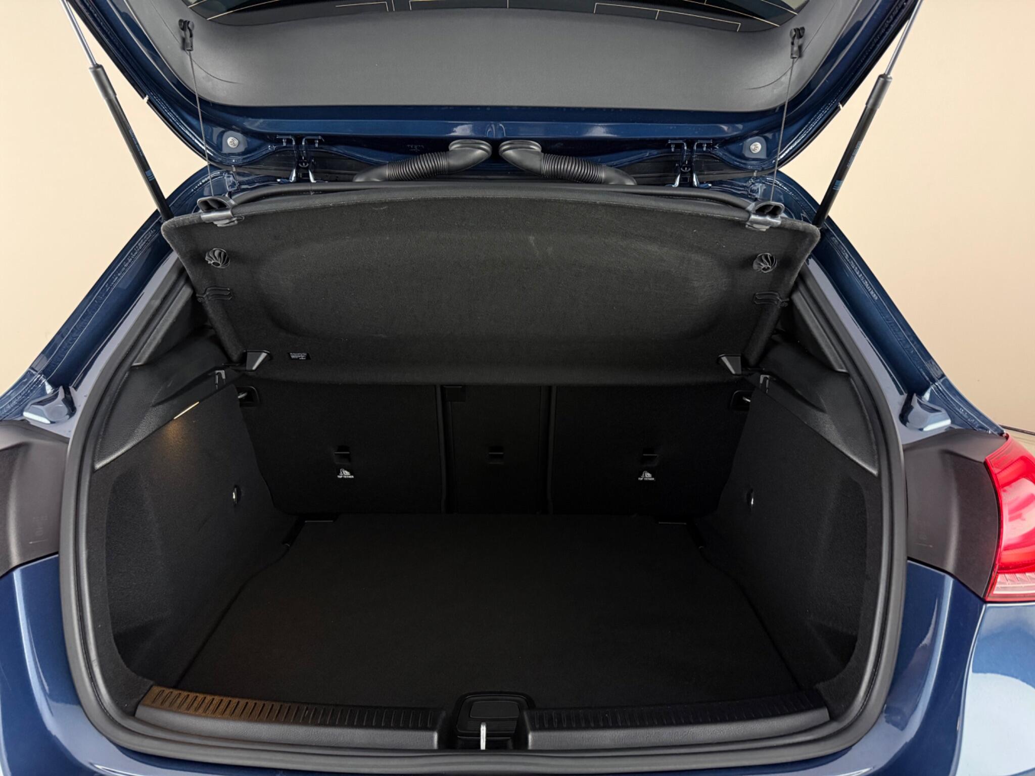 Mercedes-Benz A-Class view 10