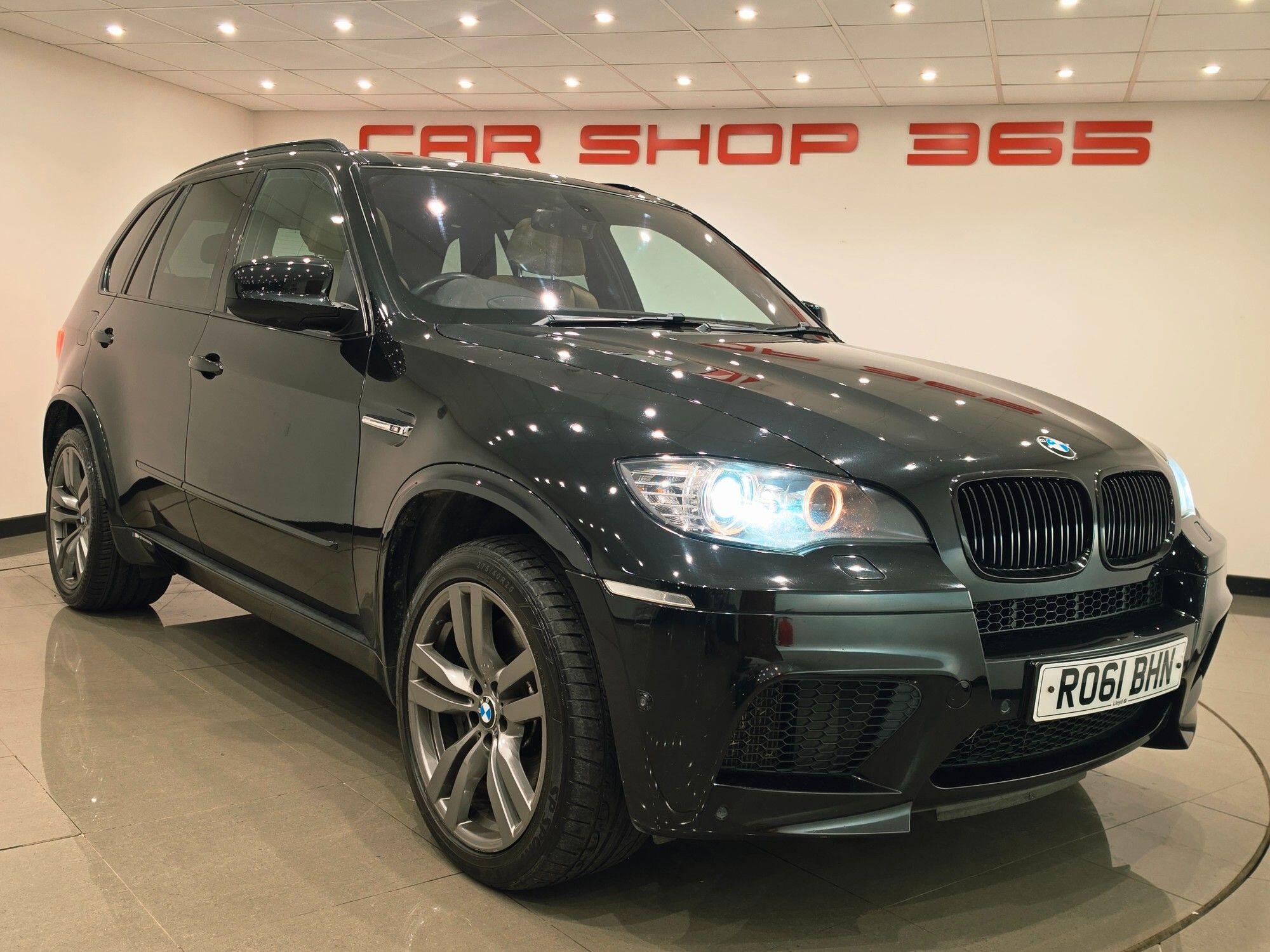 BMW X5 M view 8