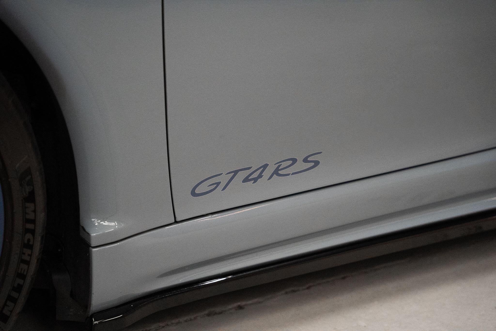Porsche Cayman view 20