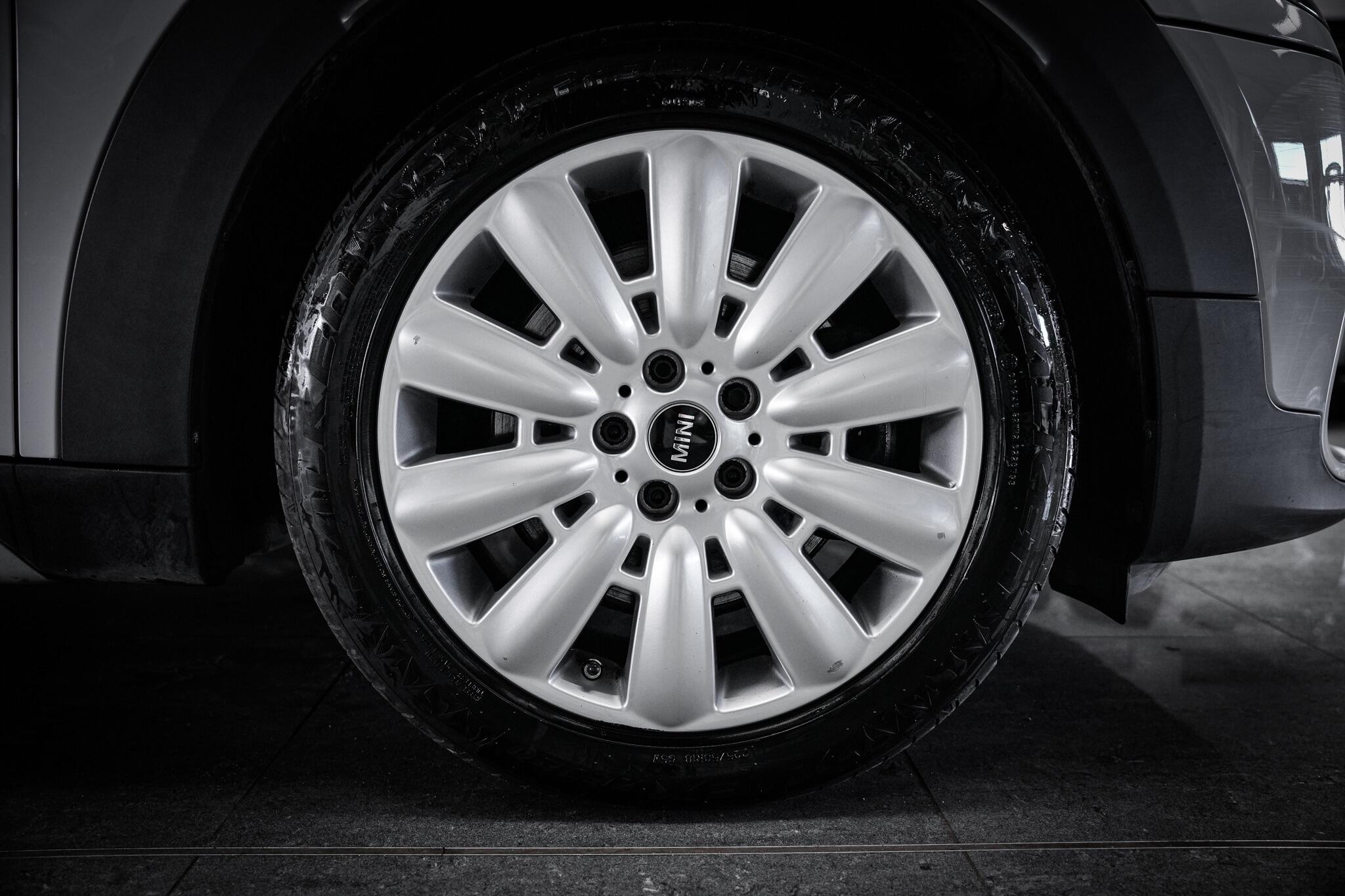 Mini Countryman view 26