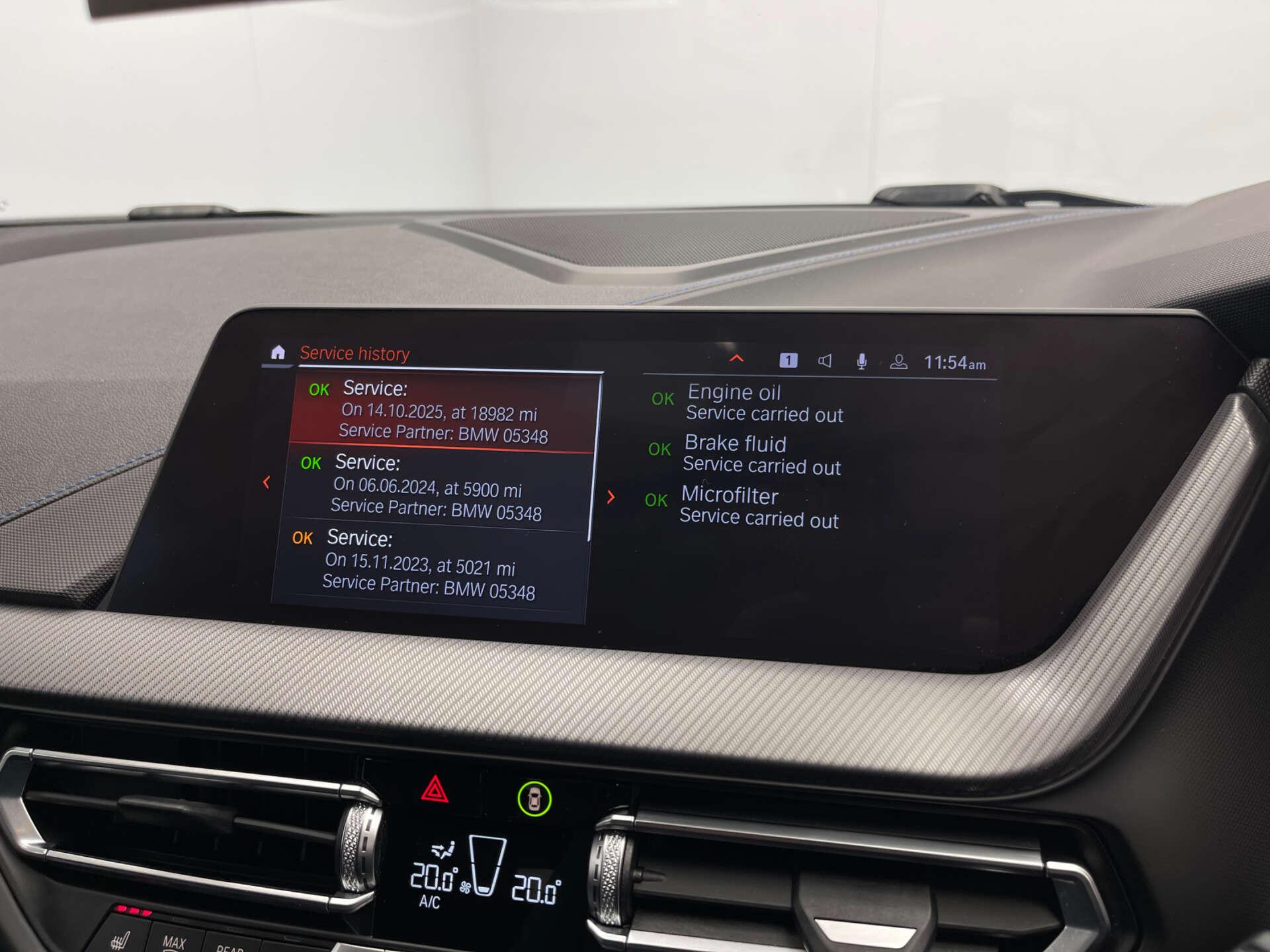 BMW 1 Series view 27